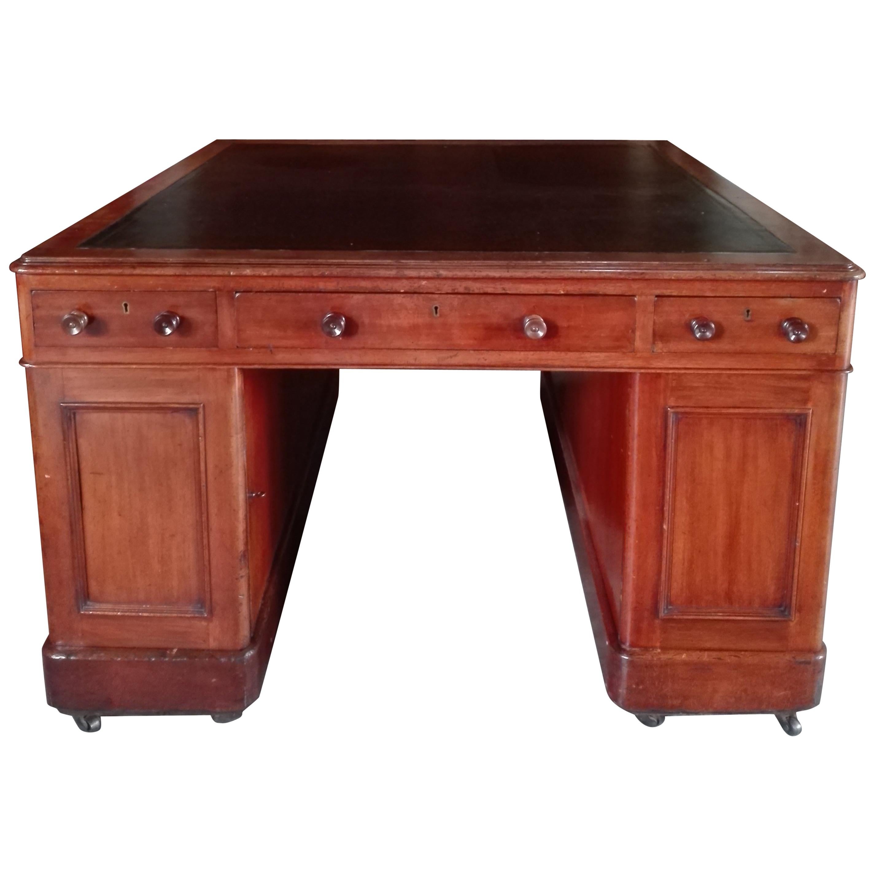 19th Century Regency Mahogany Partners Desk For Sale