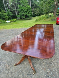 19th Century Regency Mahogany Three Pedestal Cumberland Action Dining Table