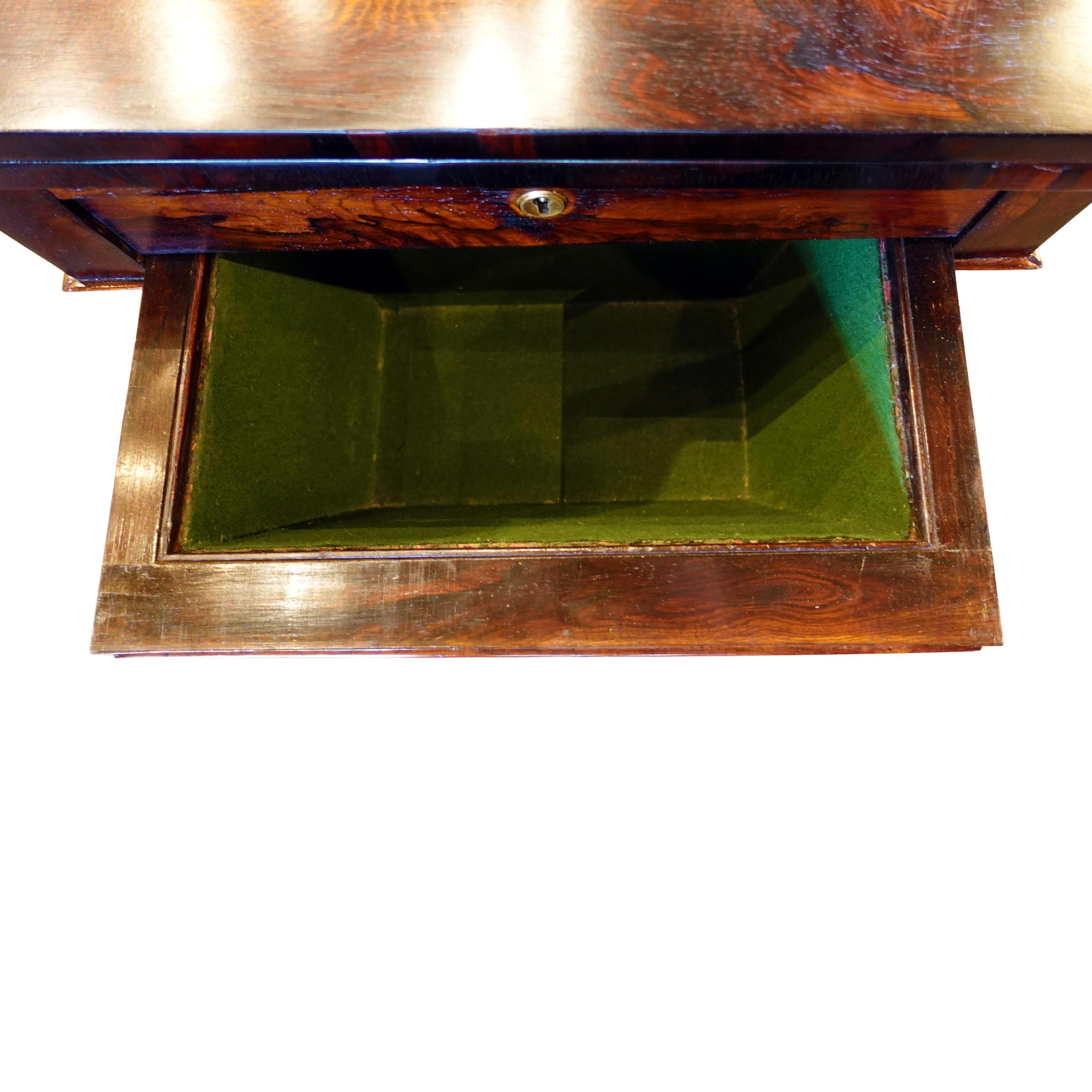19th century Regency or Victorian Rosewood Game Table en Bueno estado para la venta en Leesburg, VA