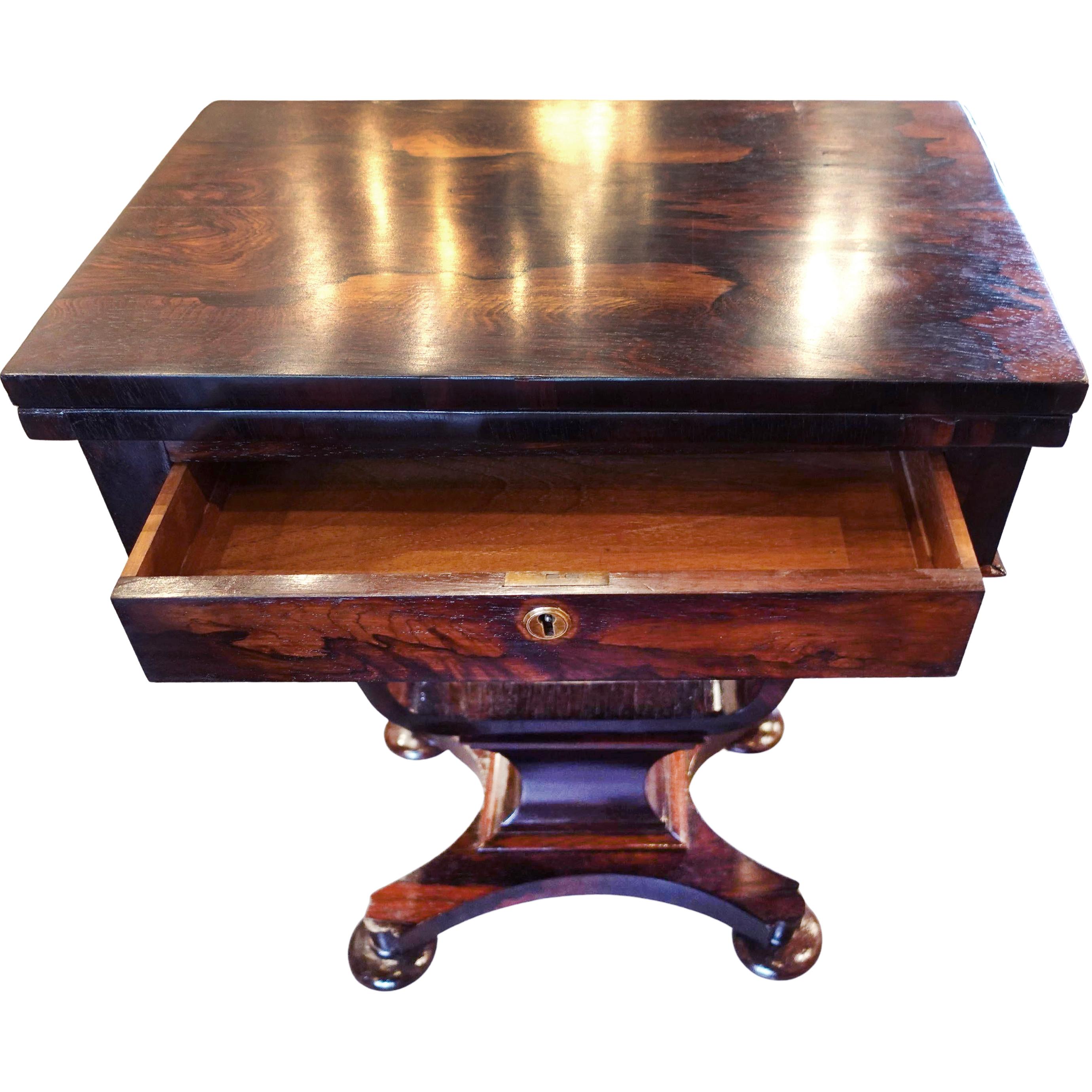 19th century Regency or Victorian Rosewood Game Table siglo XIX en venta
