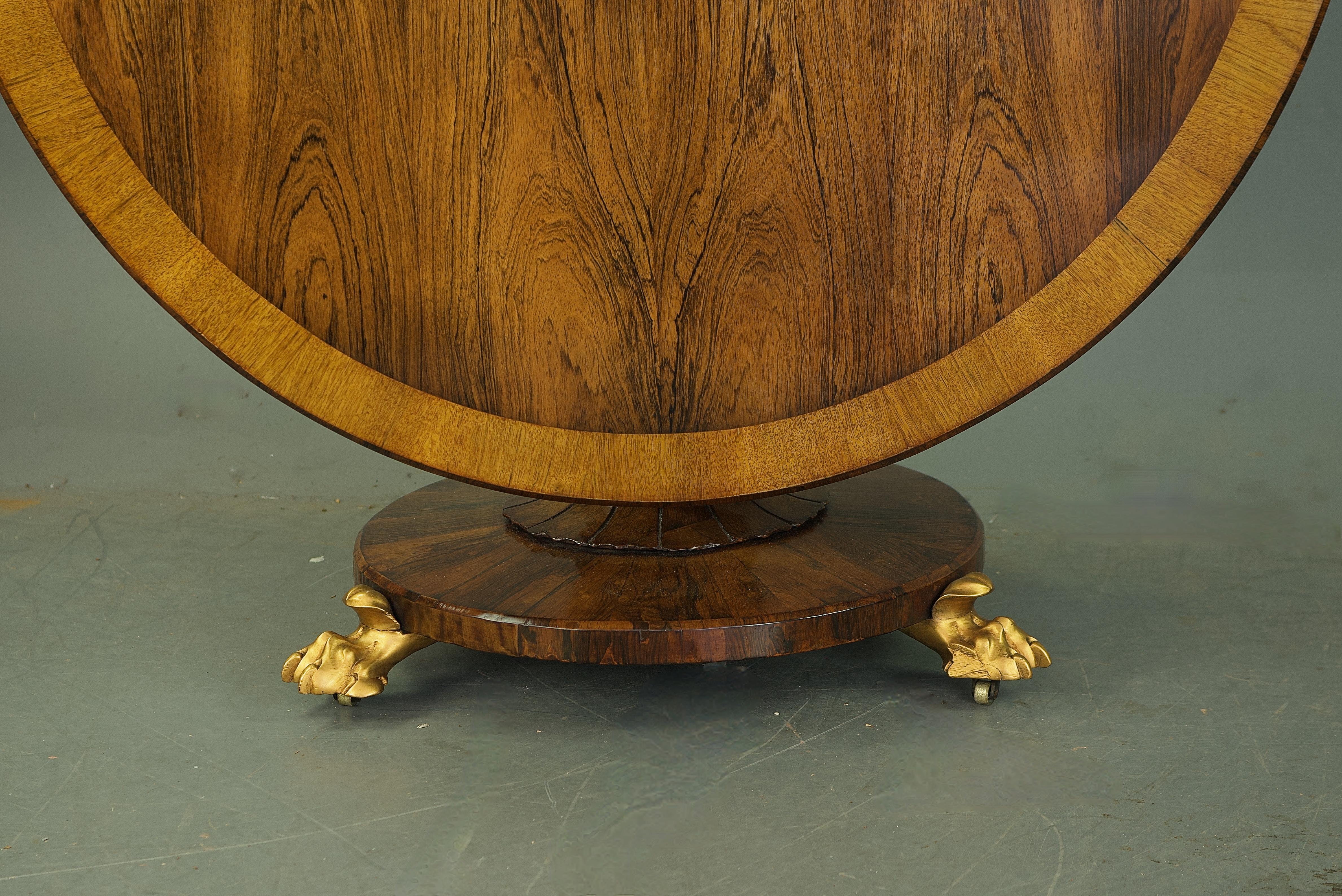 Early 19th Century 19th century Regency rosewood centre table  For Sale
