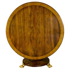 Table centrale en palissandre de style Régence du 19e siècle 