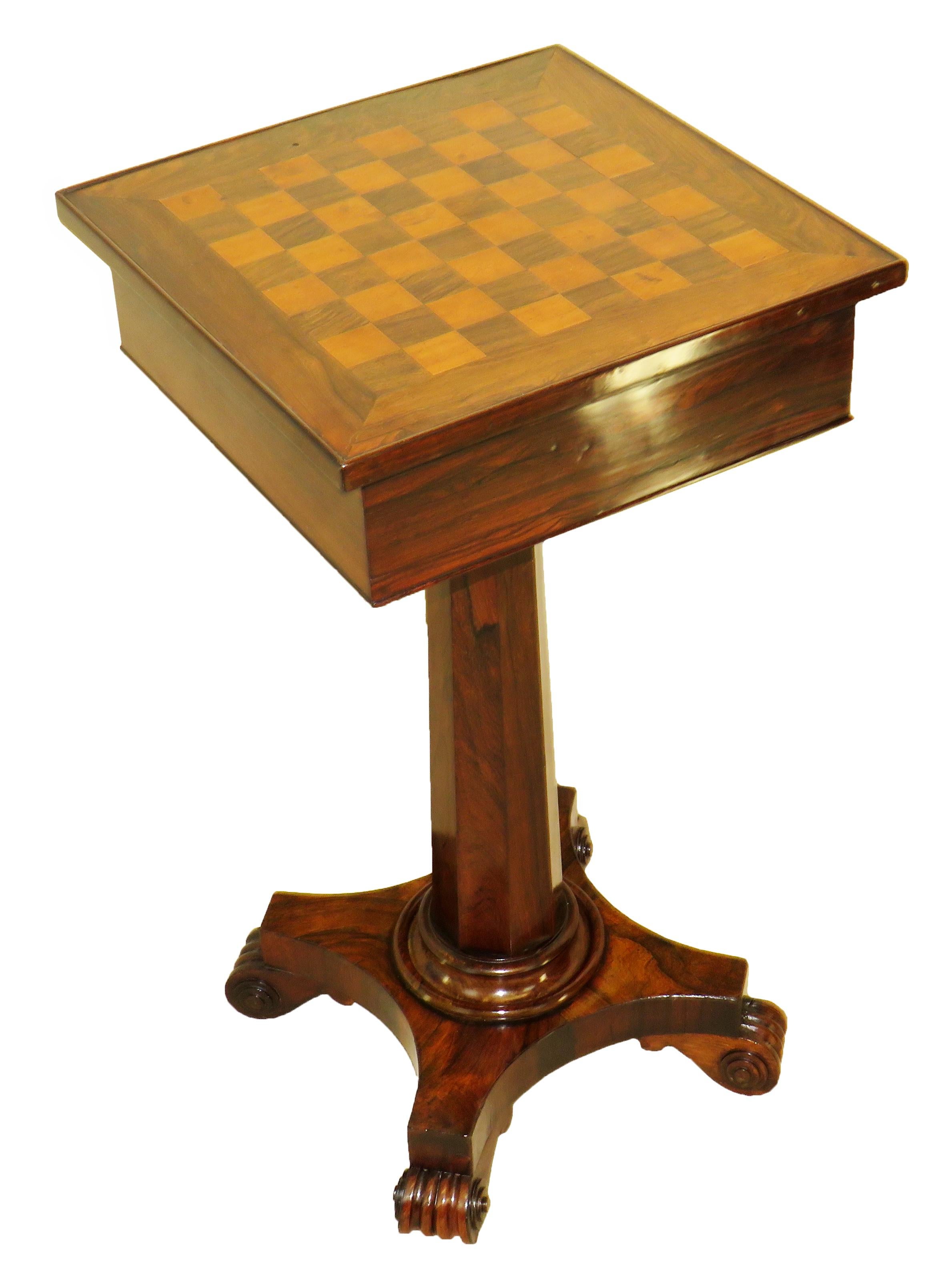 19th Century Regency Rosewood Chess Table In Good Condition In Bedfordshire, GB