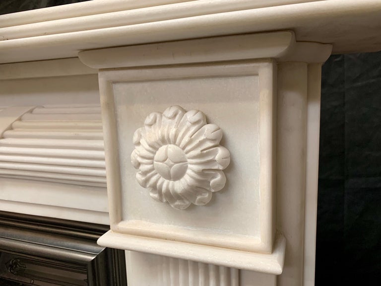 Early 20th Century 19th Century Regency Style Carved Statuary Marble Fireplace Surround For Sale