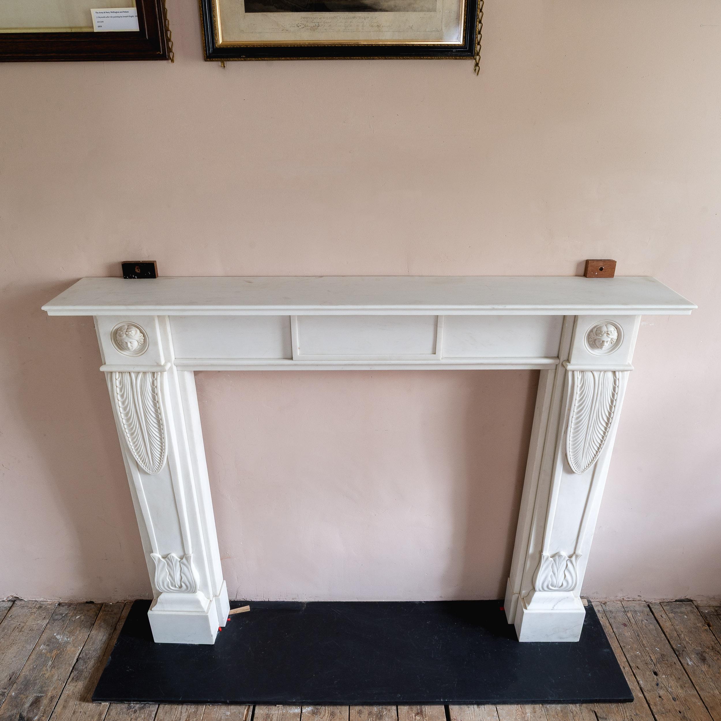 19th Century Regency Style White Marble Fireplace in vendita 9