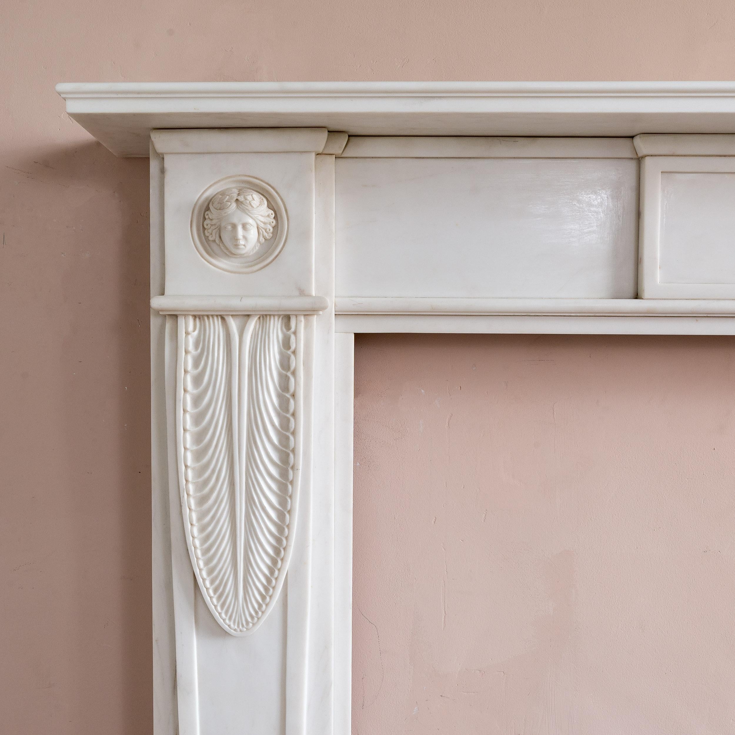 Britannico 19th Century Regency Style White Marble Fireplace in vendita