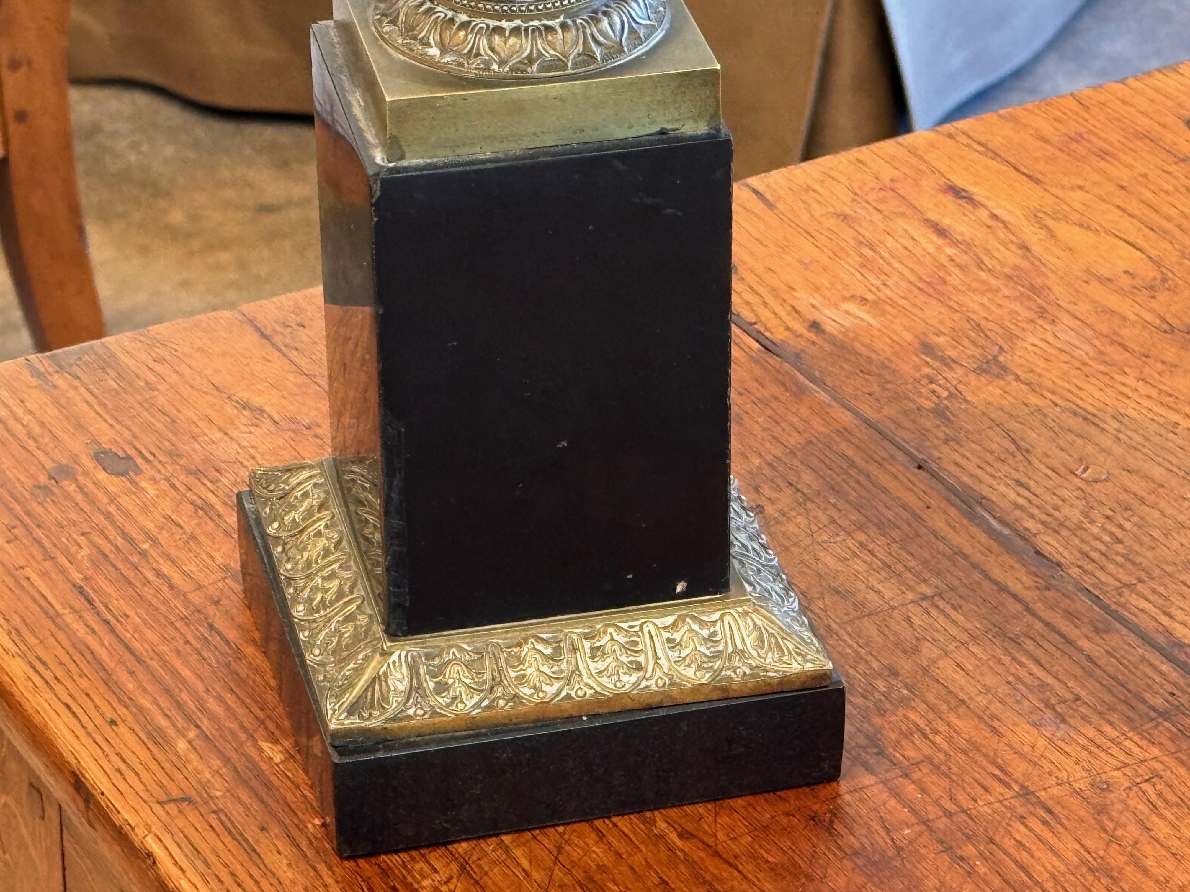 19th Century Regency Tazza In Good Condition For Sale In Charlottesville, VA
