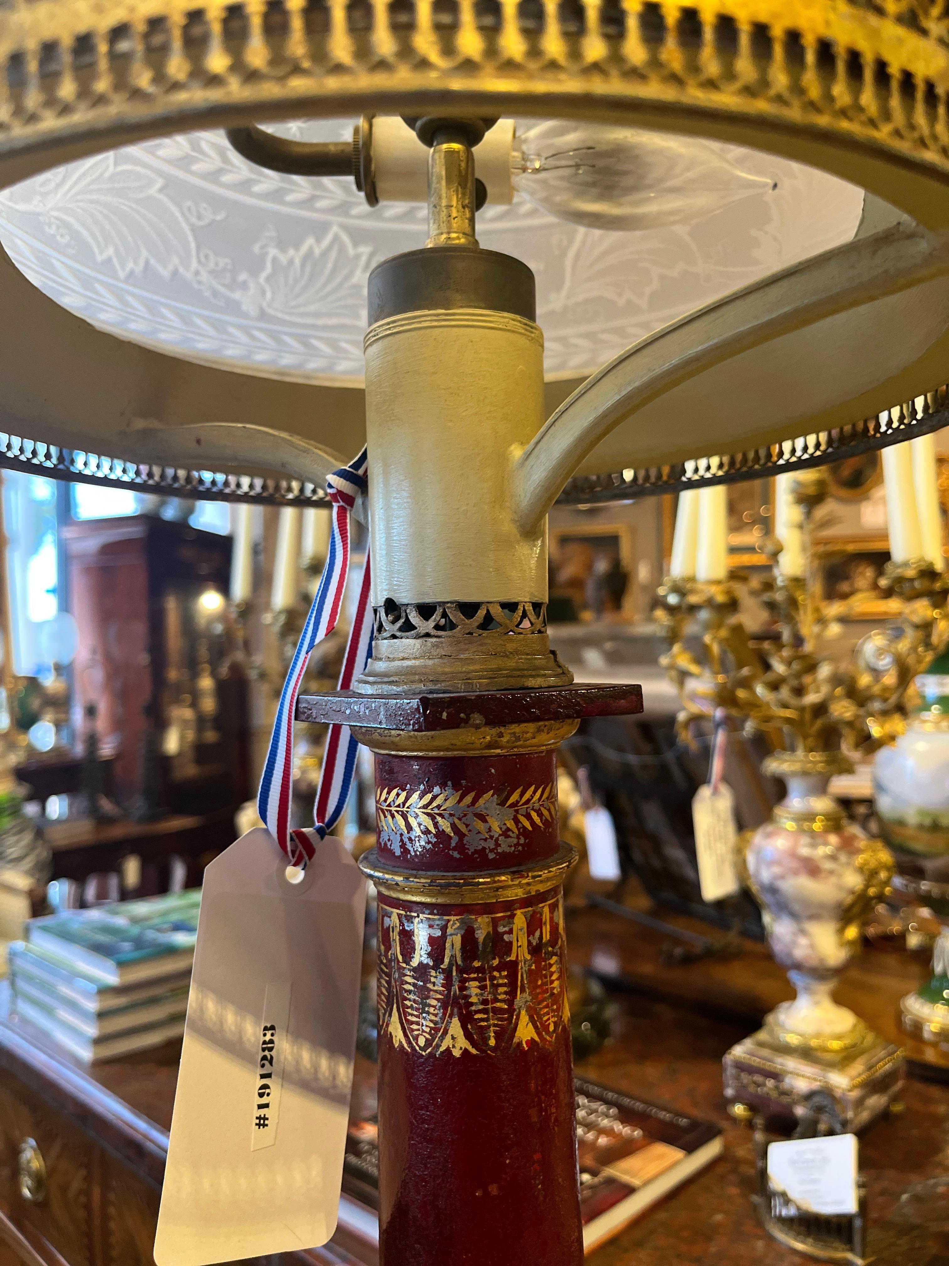 19th Century Regency Tole Oil Lamps Converted to Electric In Good Condition For Sale In Scottsdale, AZ