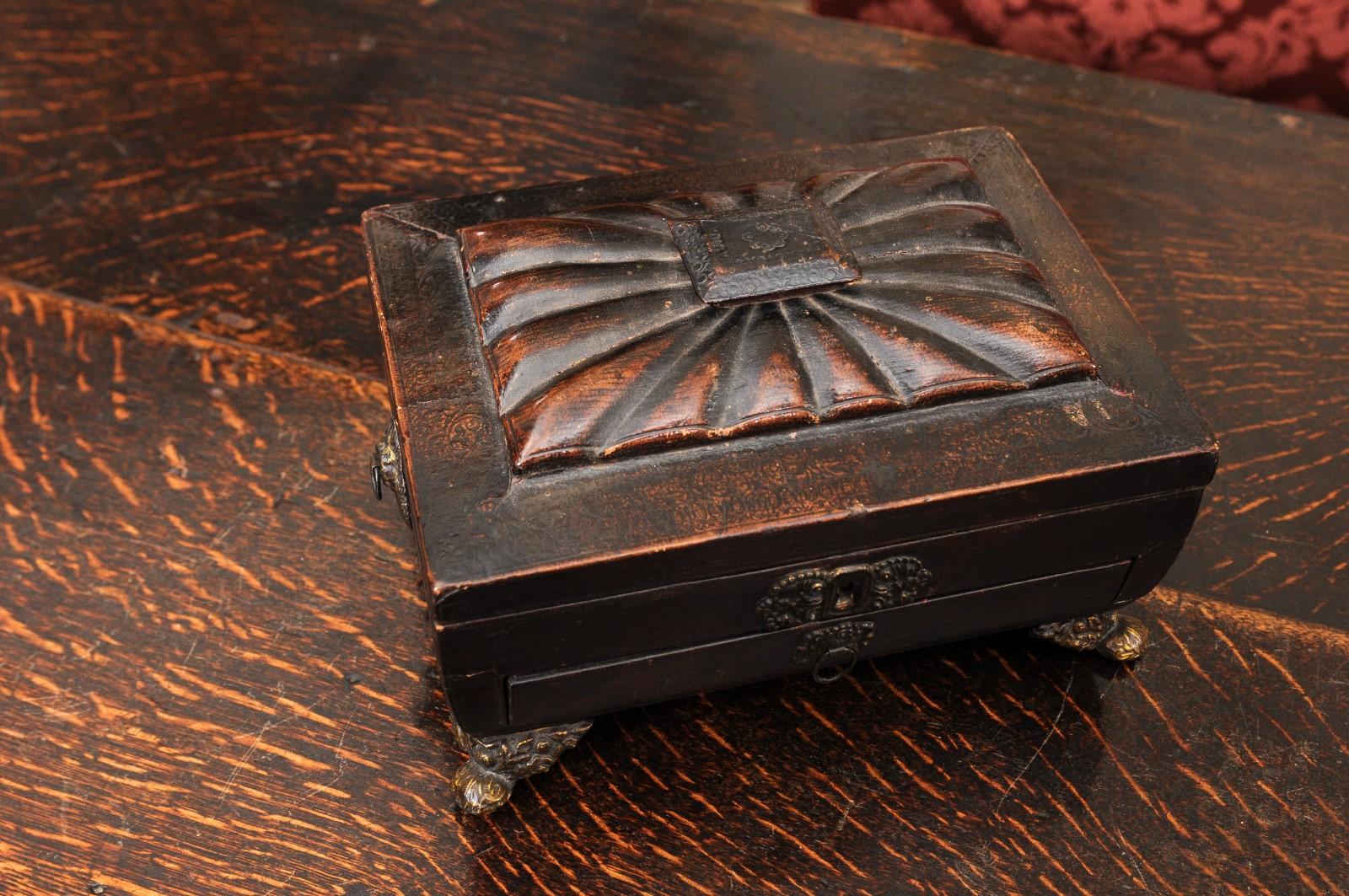 Cuir Boîte de travail en cuir toilé de style Régence du 19e siècle en vente