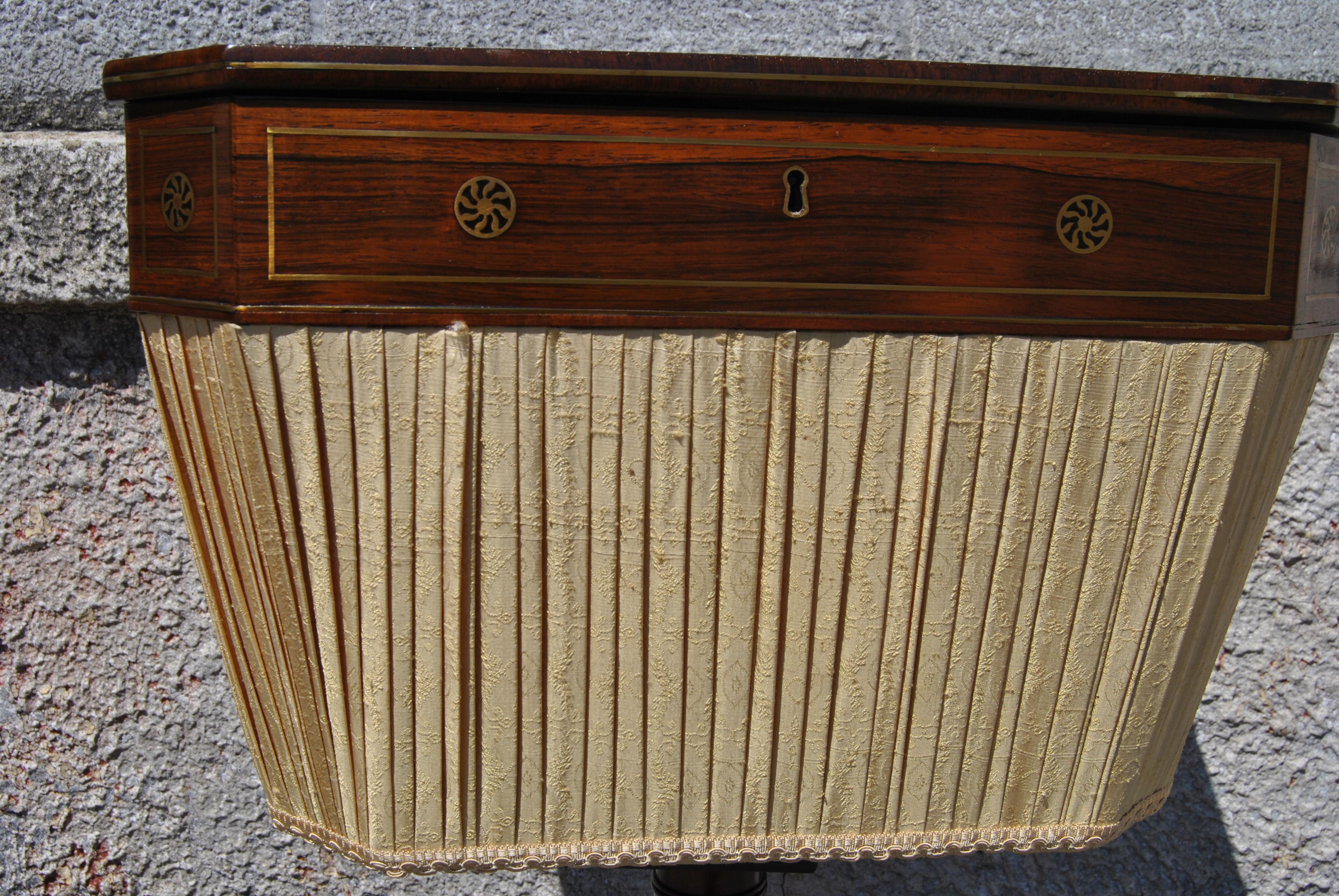 19th Century Regency / William IV English Rosewood Sewing / Work Table For Sale 4