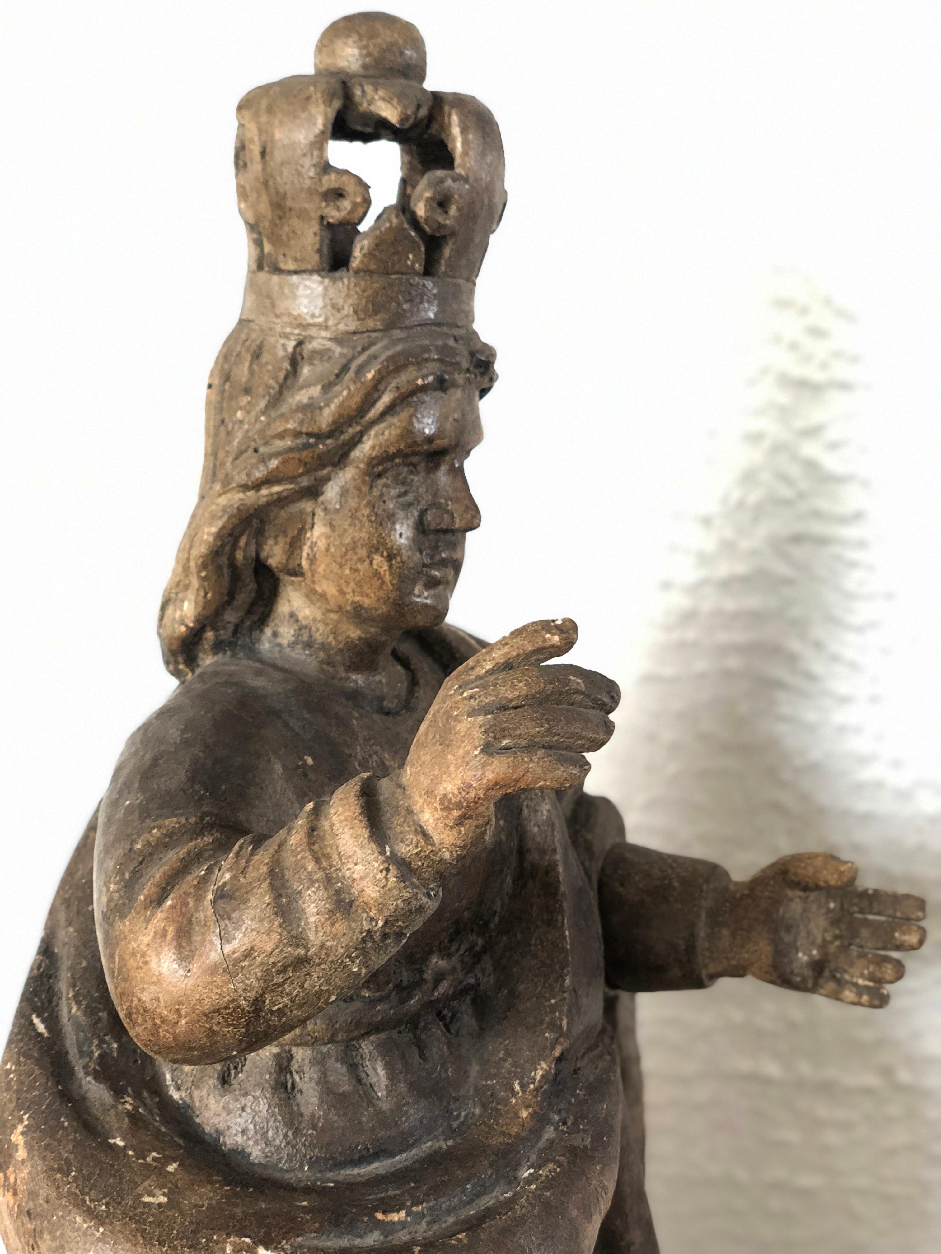 19th Century Religious Wood Figure Found in Western Mexico, circa 1900 3