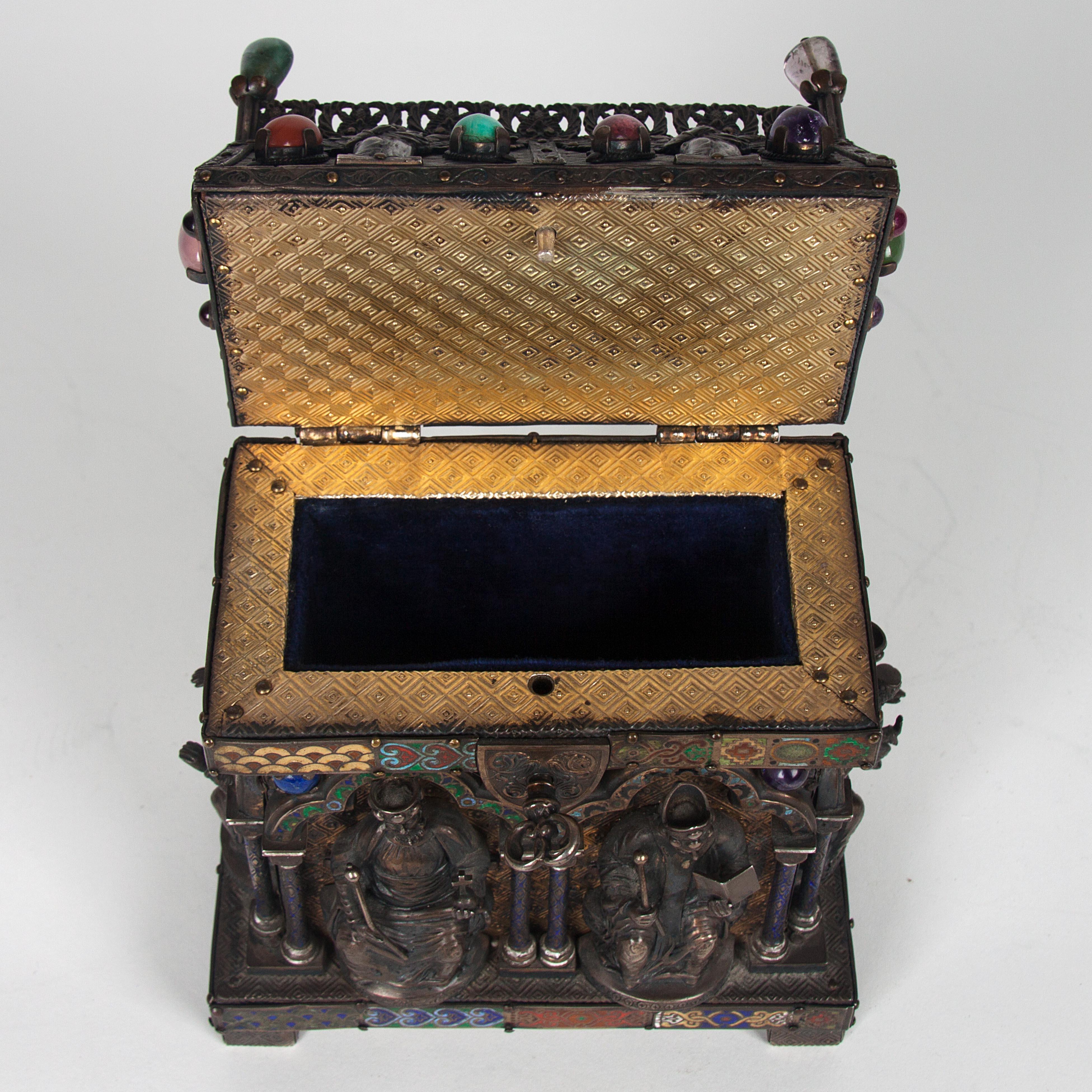 19th Century Relique Casket In Good Condition In Esbeek, NL