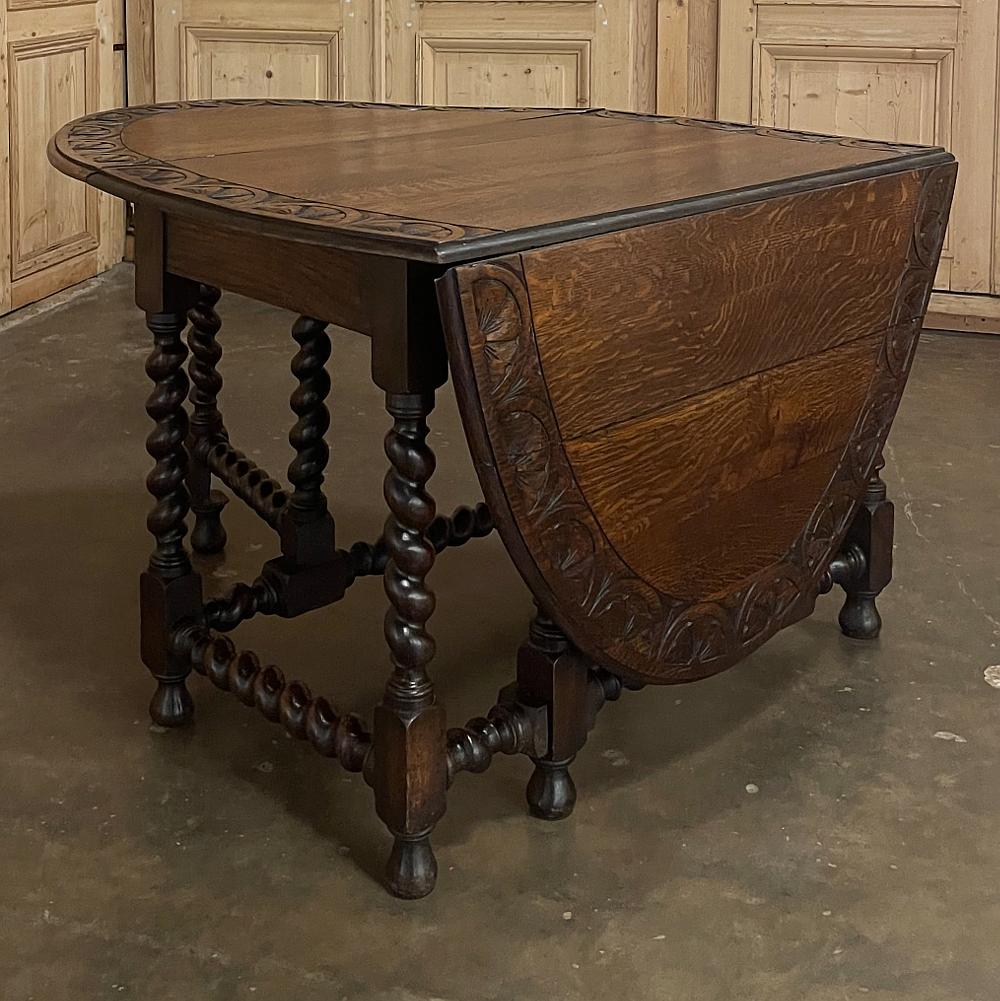 Fait main Table Renaissance du 19ème siècle à pieds en forme de porte et à abattants en forme de torsade en vente