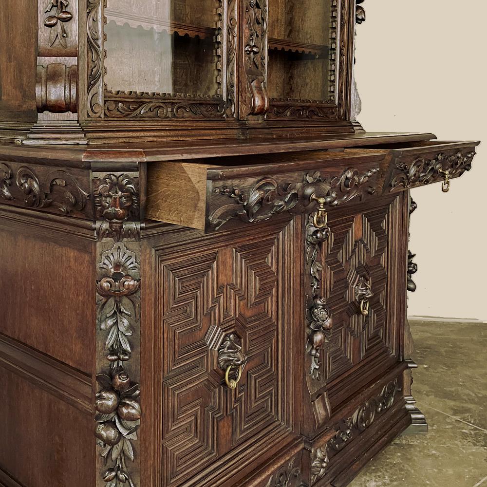 19th Century Renaissance Revival Bookcase For Sale 5