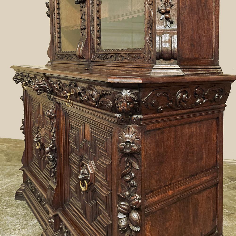 19th Century Renaissance Revival Bookcase For Sale 10