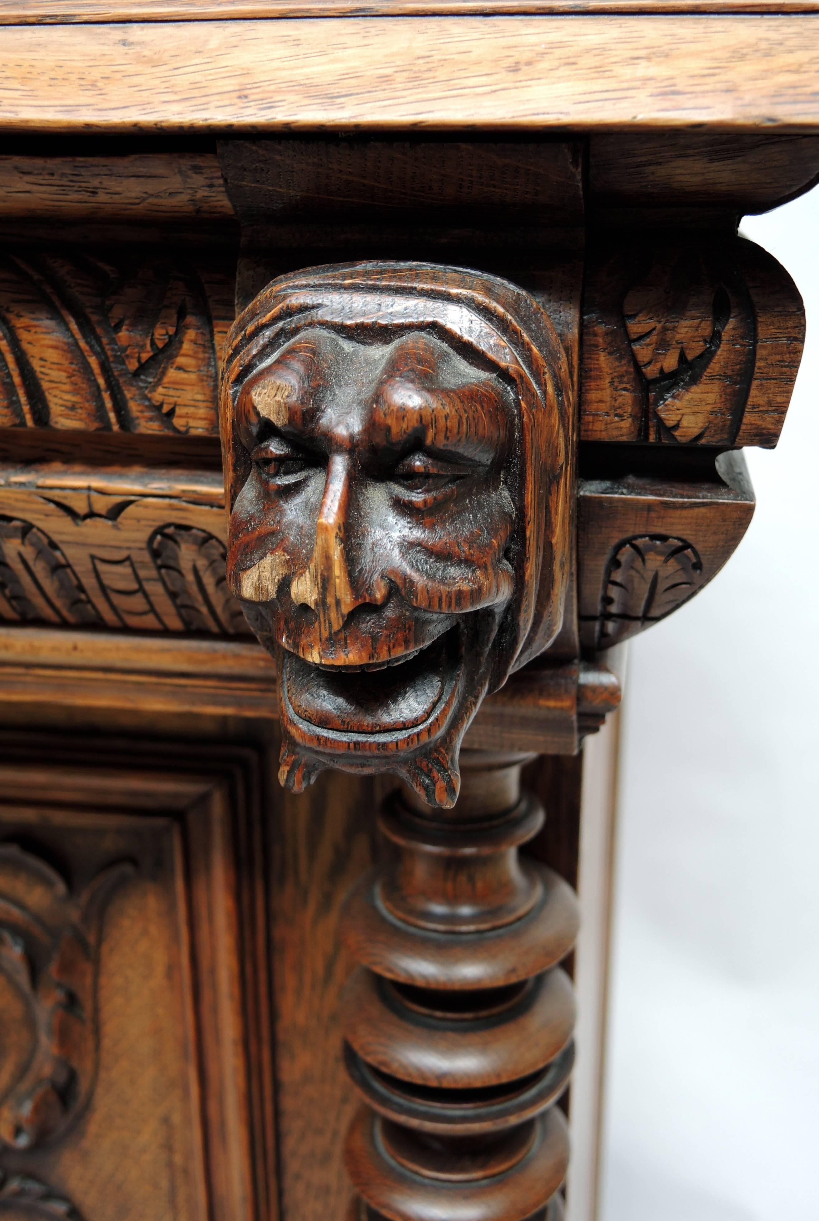 Hand-Carved 19th Century Renaissance Revival Buffet Cabinet with Ornate Carving For Sale