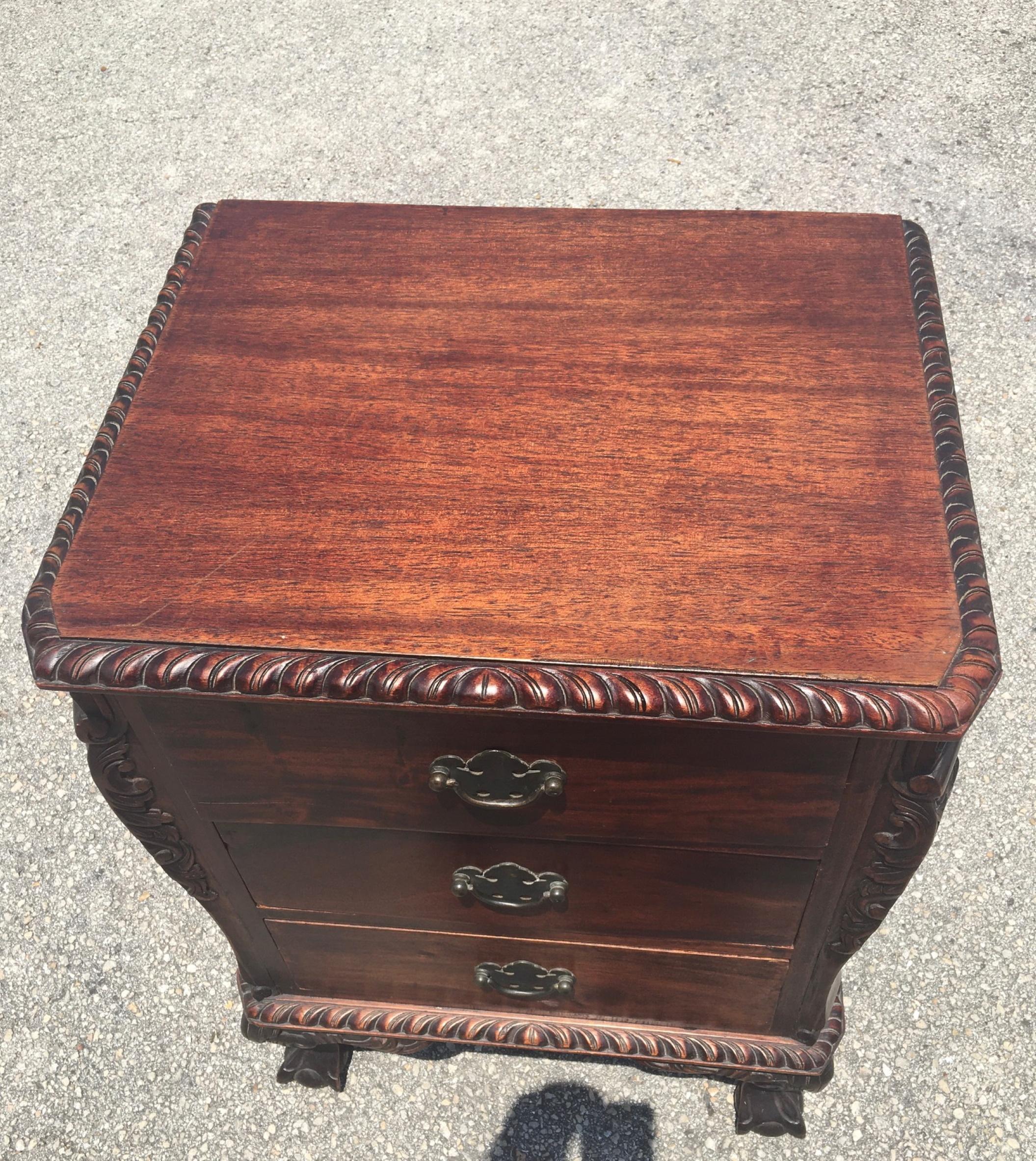 19th Century Renaissance Revival Carved Mahogany Three Drawer Nightstand 4