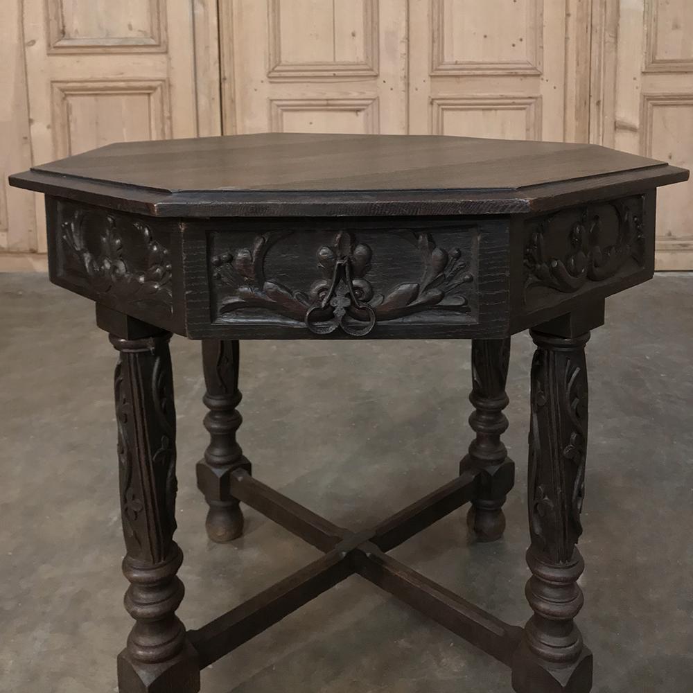 Oak 19th Century Renaissance Revival French Hand Carved Octagonal End/Game Table
