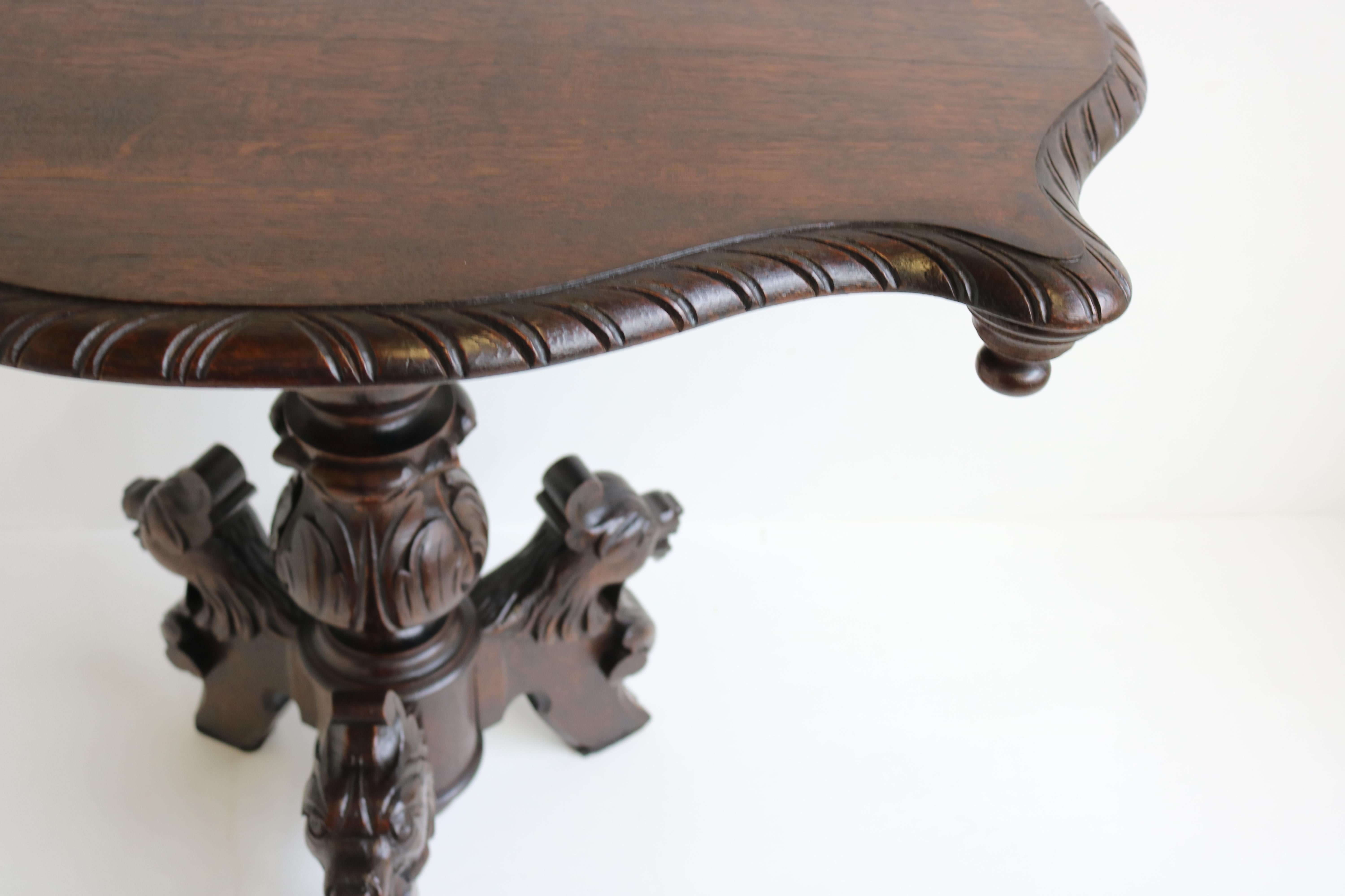 19th Century Renaissance Revival Side Table / Coffee Table Antique Oak Lions For Sale 3