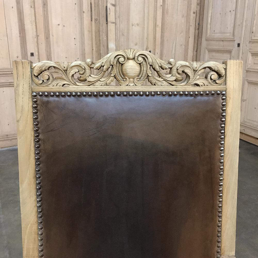 19. Jahrhundert Renaissance-Revival-Sessel aus gestreifter Eiche (Leder) im Angebot