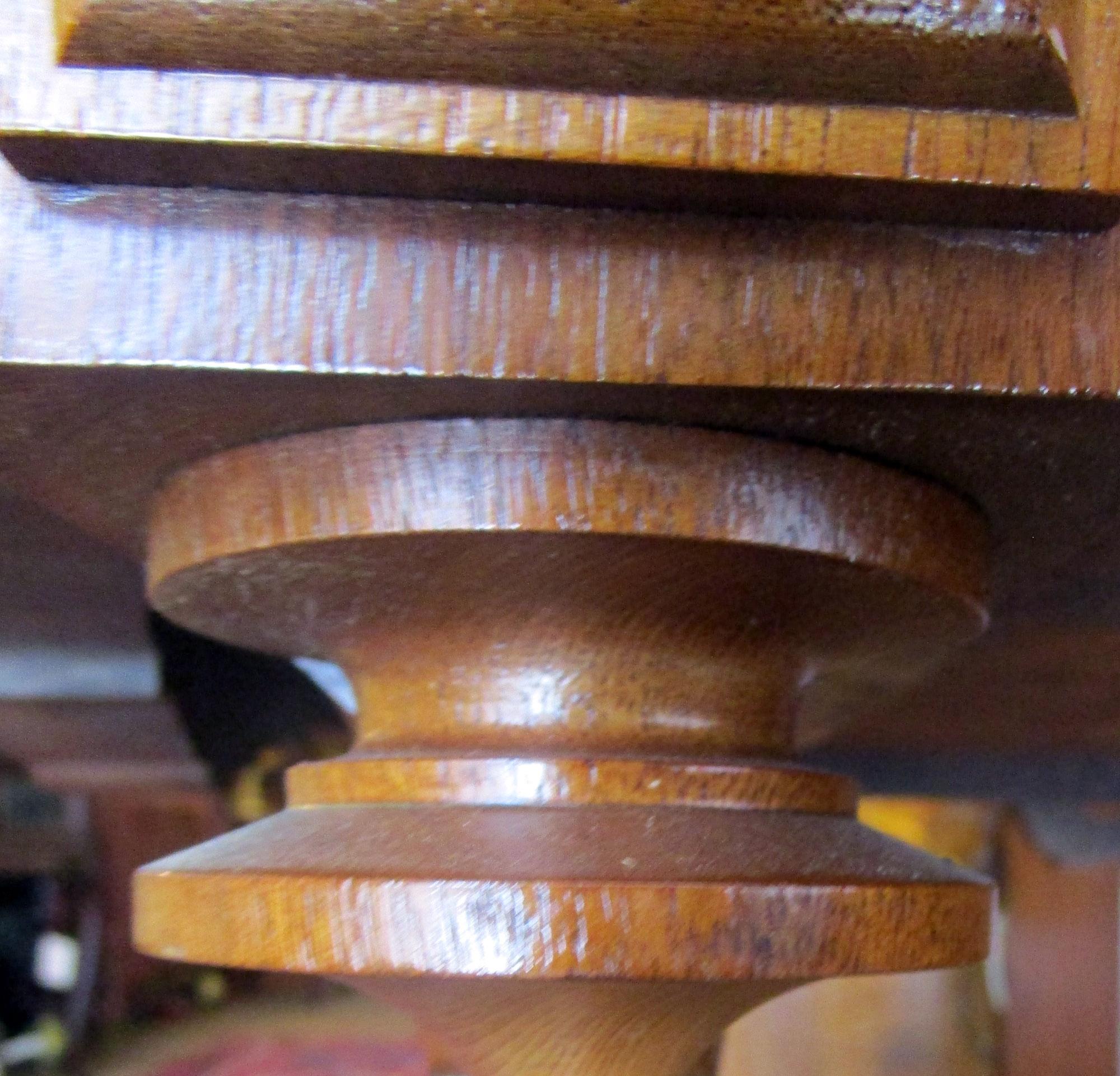 renaissance desk