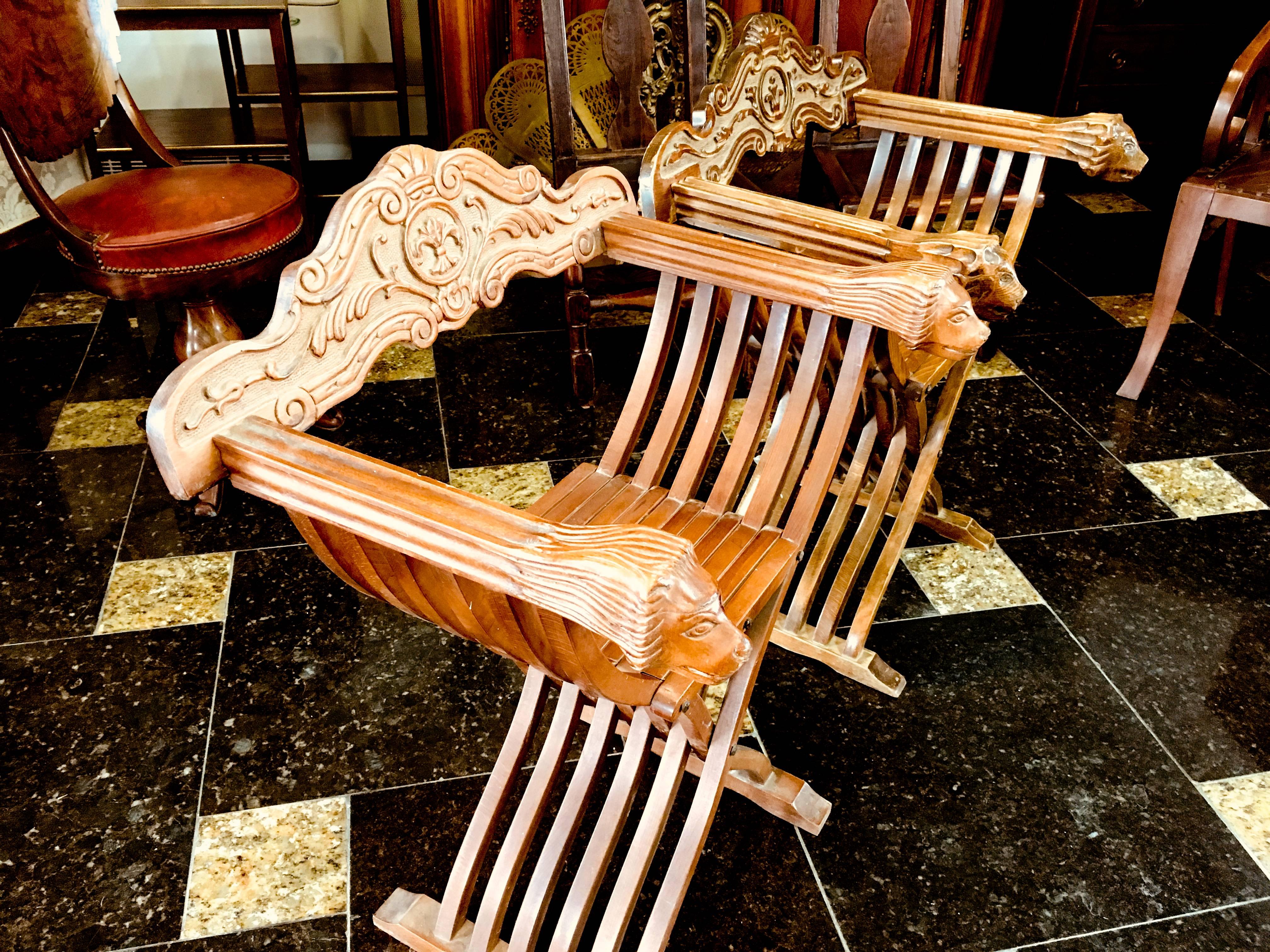 Italian 19th Century Renaissance Savonarola Folder Chairs in Carved Walnut