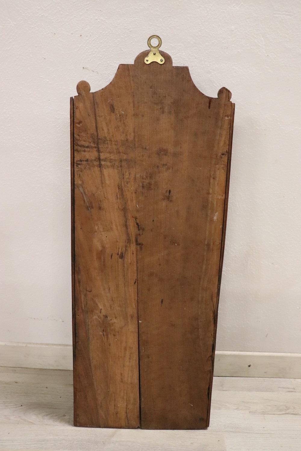 19th Century Renaissance Style Wall Magazine Rack in Hand Carved Walnut For Sale 7