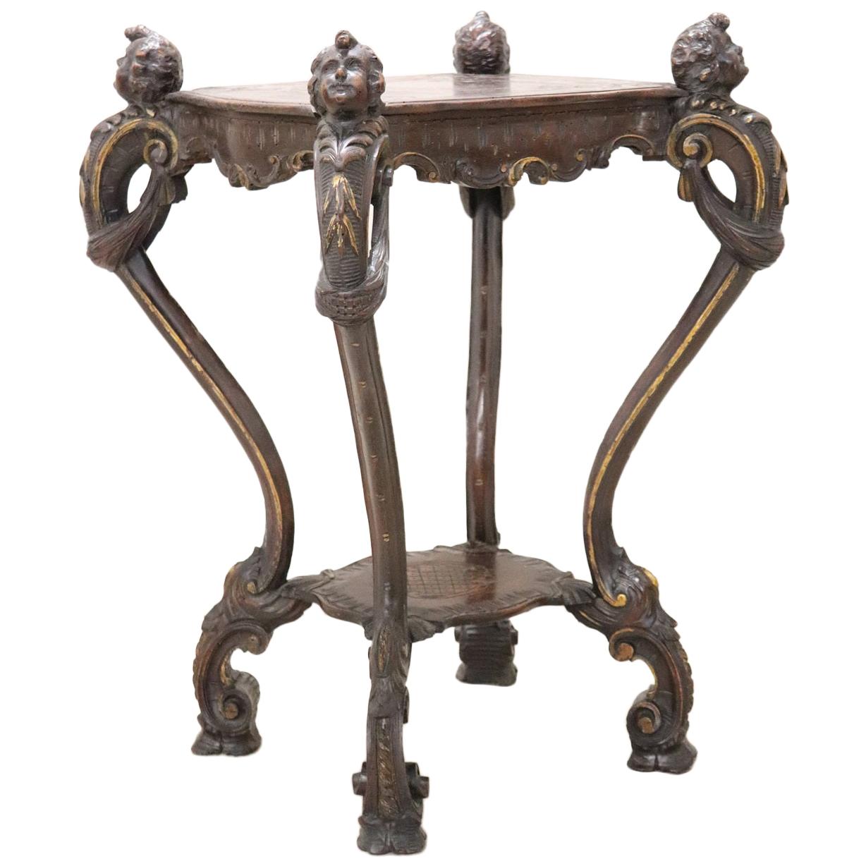 19th Century Renaissance Syle Carved Walnut Gueridon Table or Pedestal Table