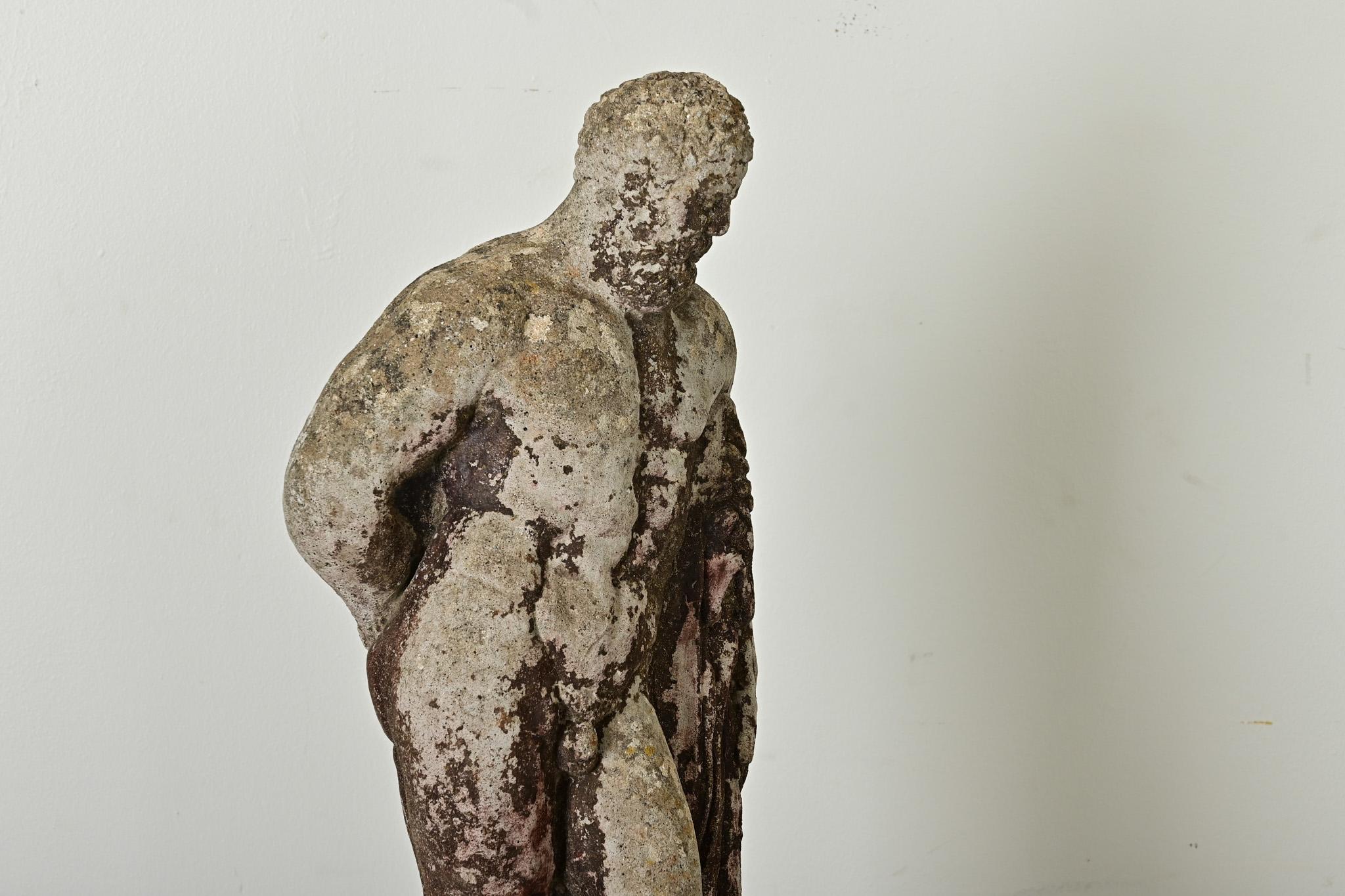 Statua di Ercole Farnese riprodotta nel XIX secolo in vendita 1