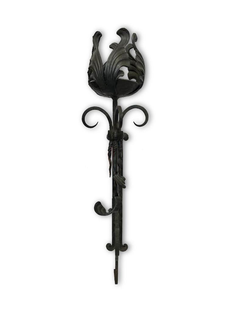 19th Century Reproduction Lamp in Wrought Iron In Good Condition For Sale In New York, NY