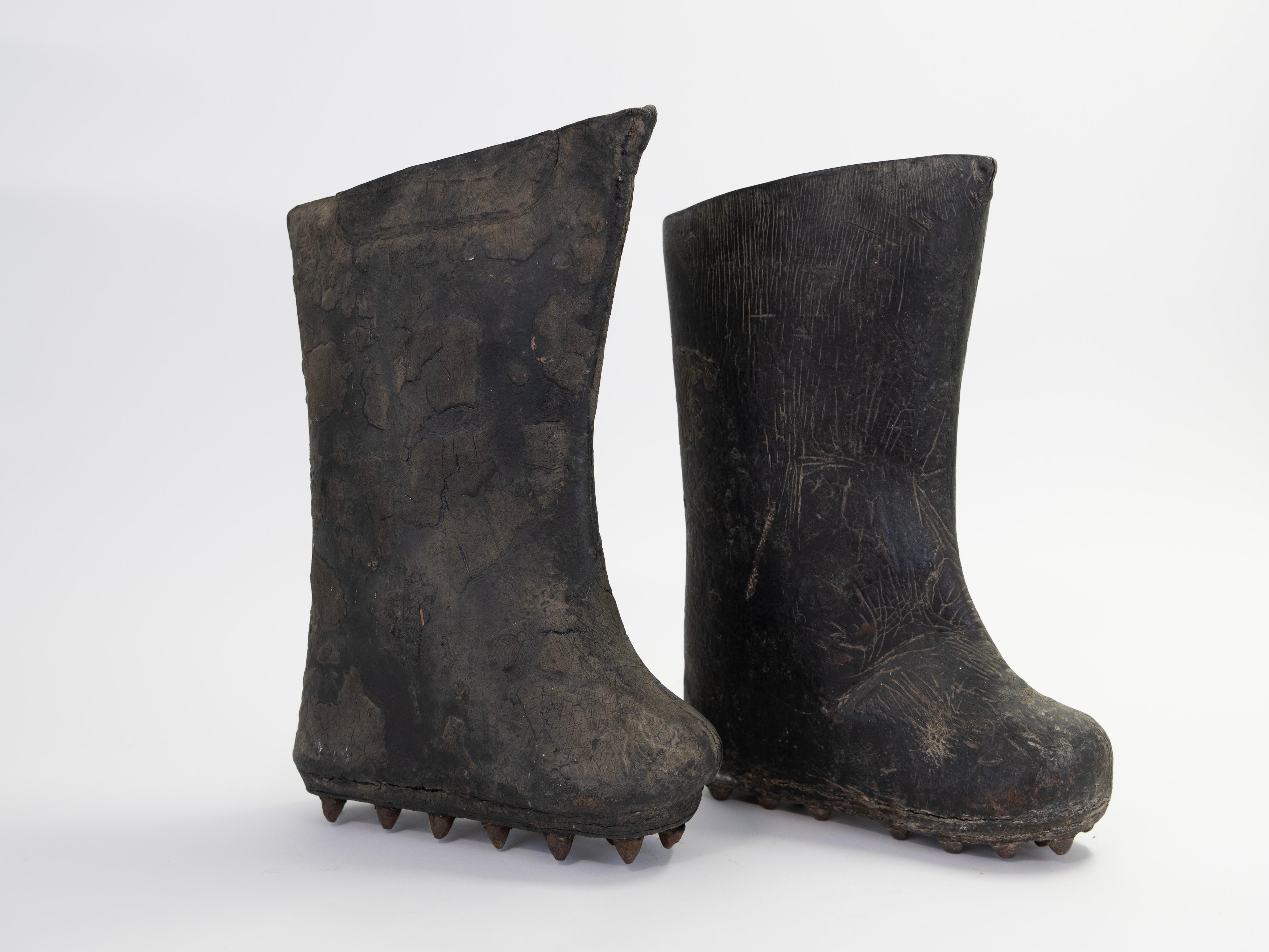 Although, used for working in rice fields, the boots are considered a beautiful objet d’art! Placed in a glass front cabinet, on the floor near a doorway, on a console table near a stack of books they are brought to new life. Collectible and