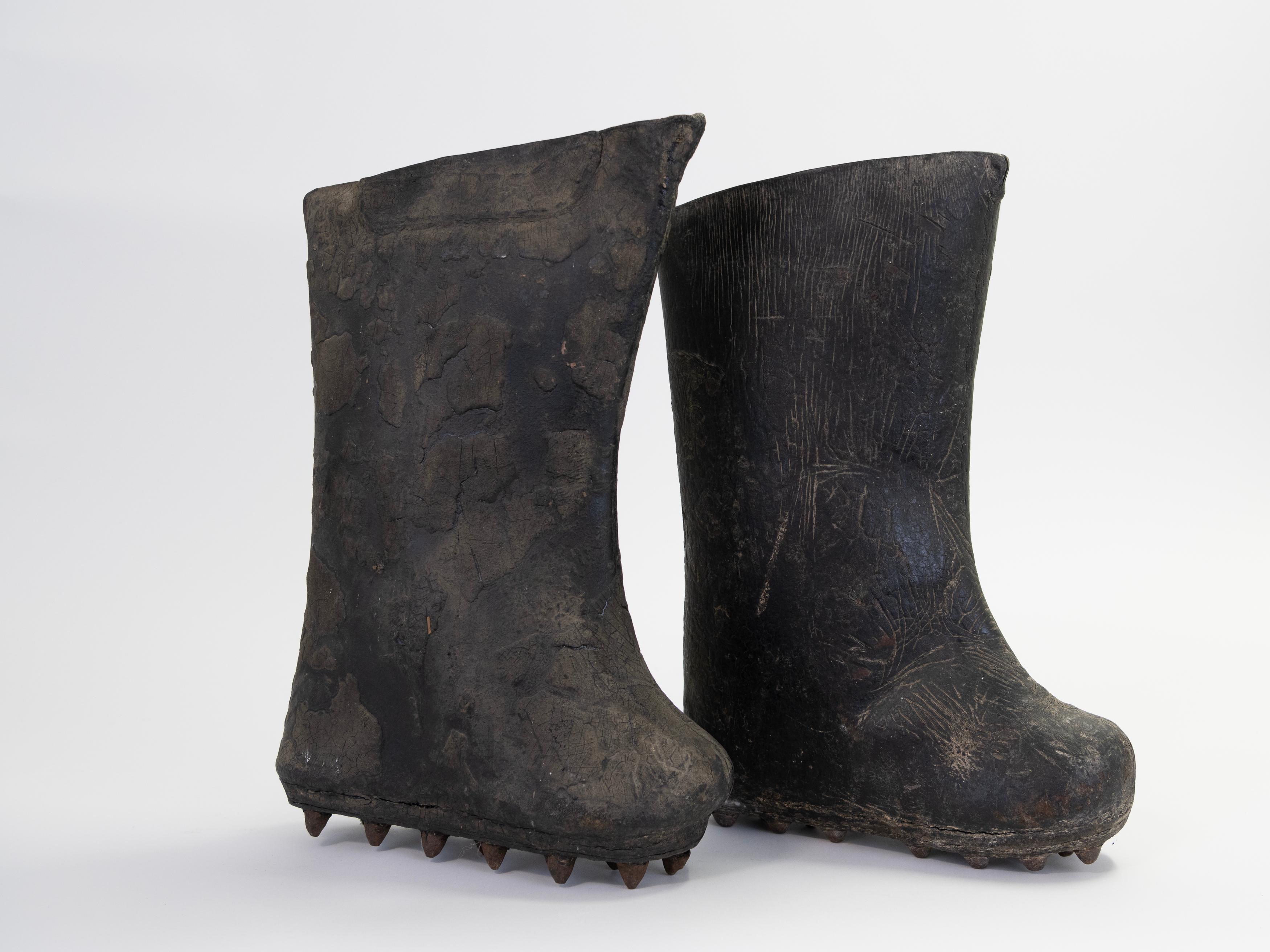 Leather 19th Century Rice Paddy Harvest Boots from Thailand For Sale