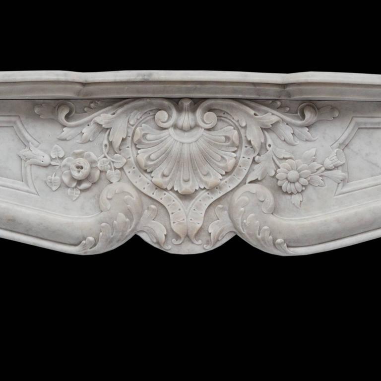 French 19th Century Rich Sculpted Louis XVI White Carrara Marble Fireplace Mantel For Sale