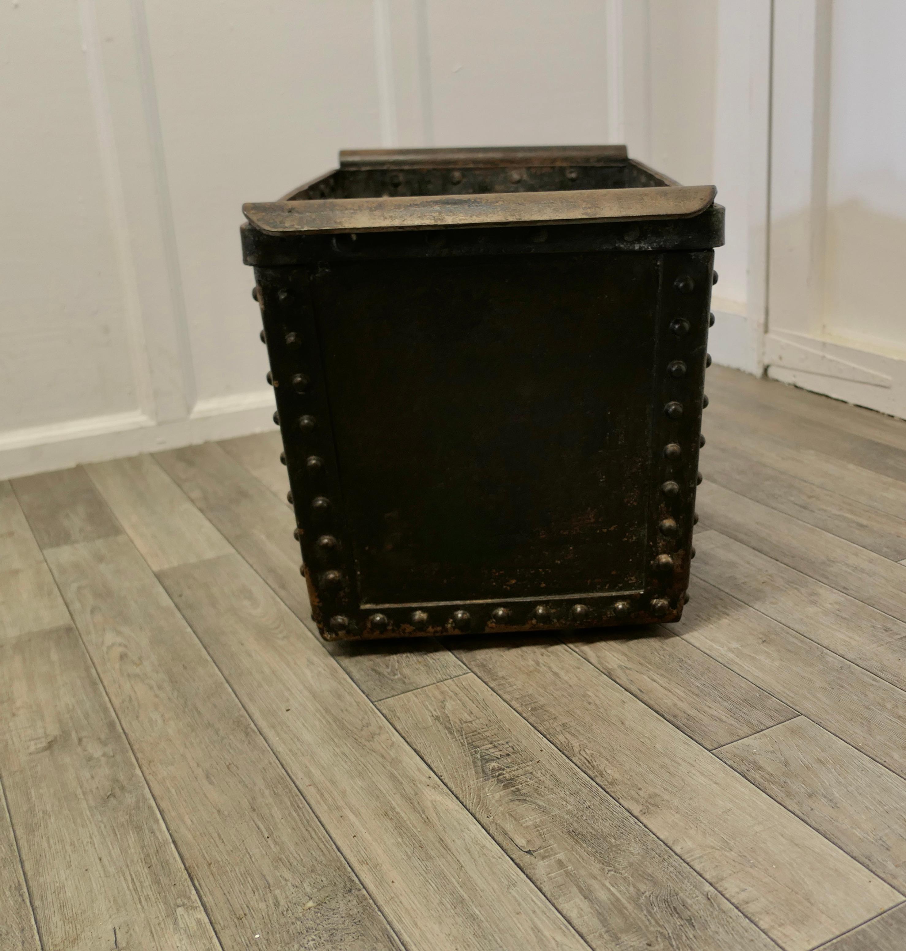 19th Century Riveted Quencher, Log Box, Planter In Good Condition For Sale In Chillerton, Isle of Wight