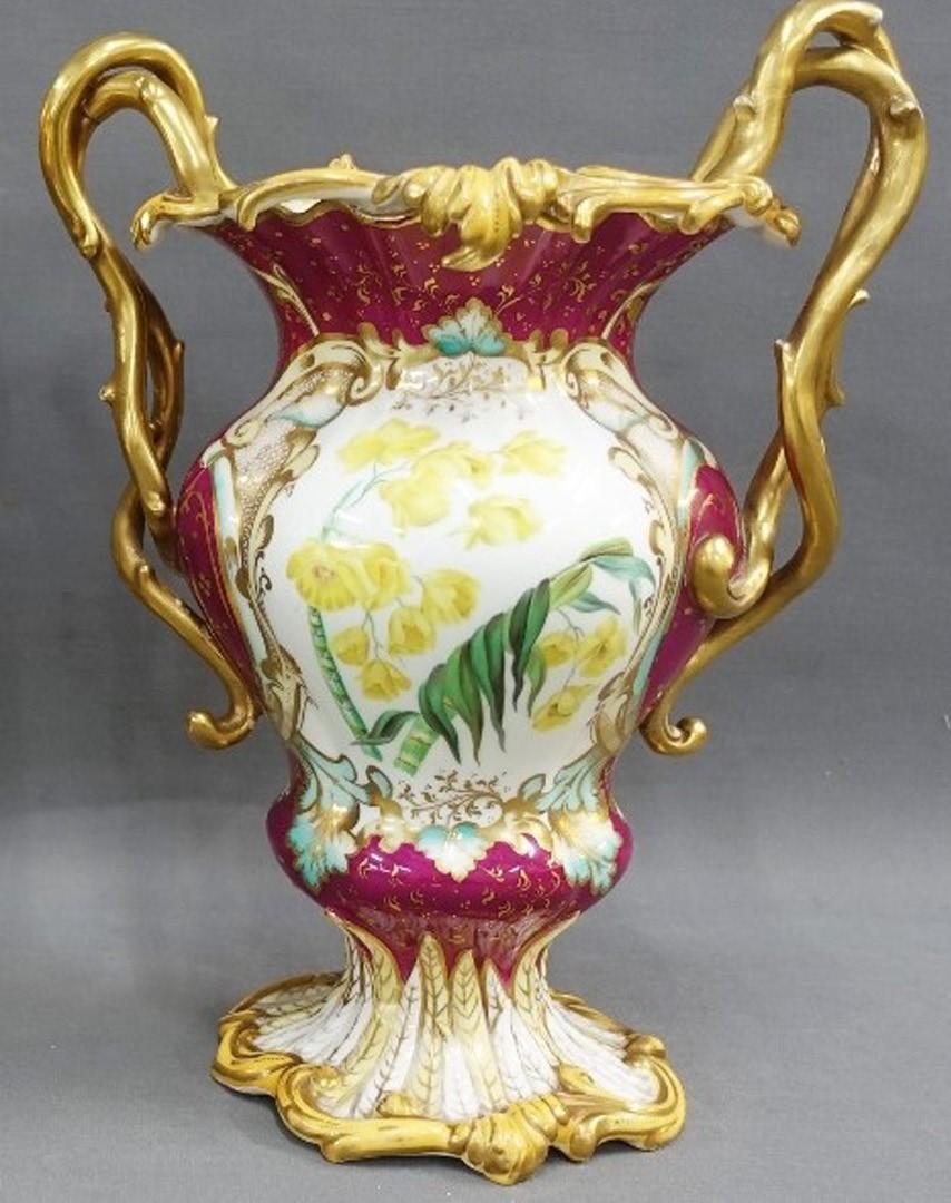 19th Century Rockingham Porcelain Urns In Good Condition For Sale In London, GB