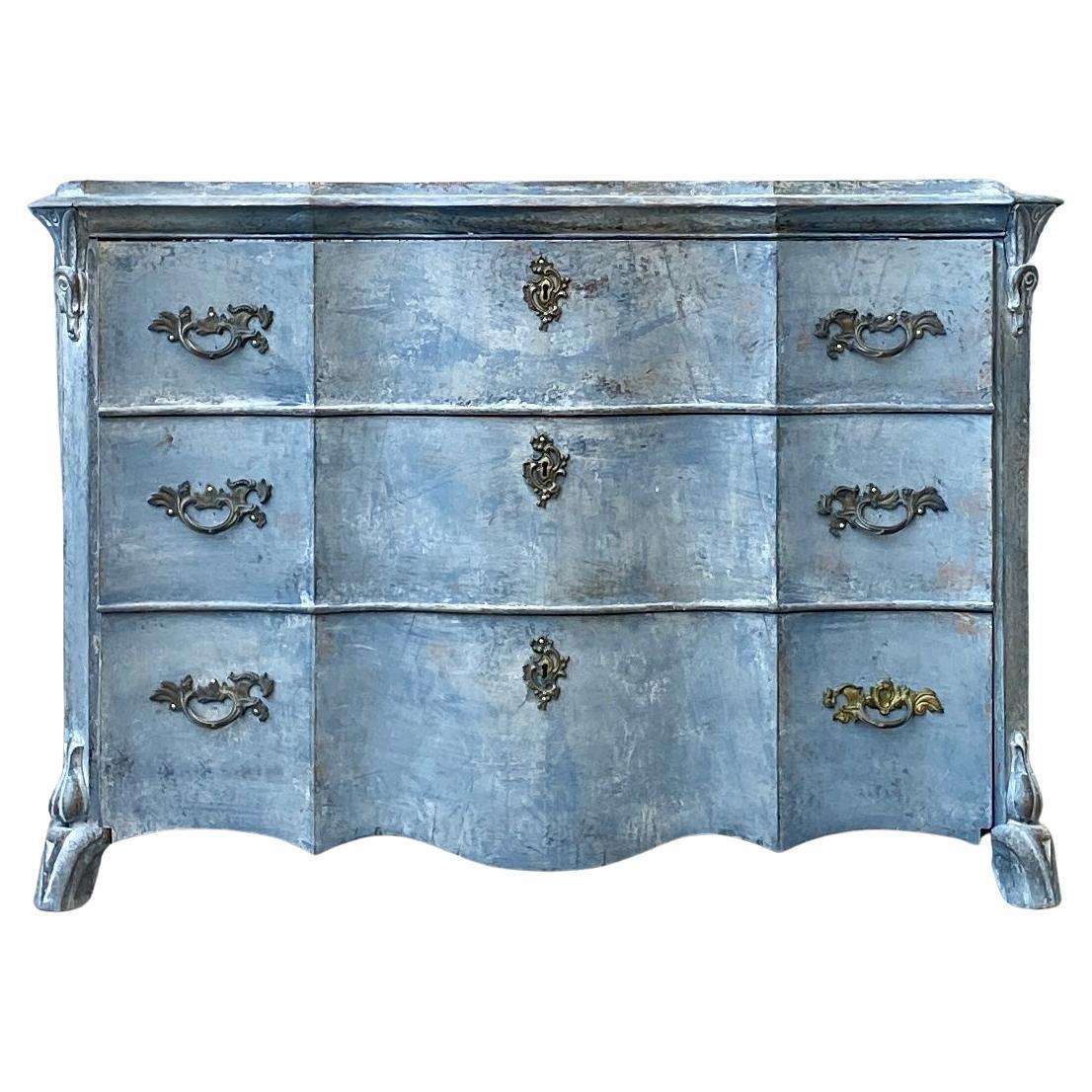 19th Century Rococo Blue Painted Chest of 3 Drawers, Sweden For Sale 1
