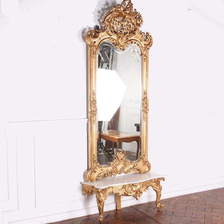 19th Century Rococo Carved Gilt Pier Mirror and Console In Good Condition In Vancouver, British Columbia