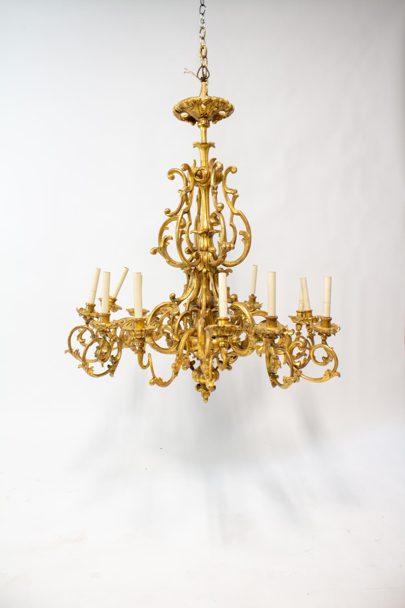 19th Century Rococo French Giltwood Chandeliers, a Pair For Sale 15