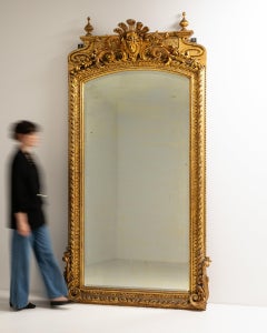 Specchio da appoggio in legno dorato in stile rococò del XIX secolo, cornice decorata, design francese