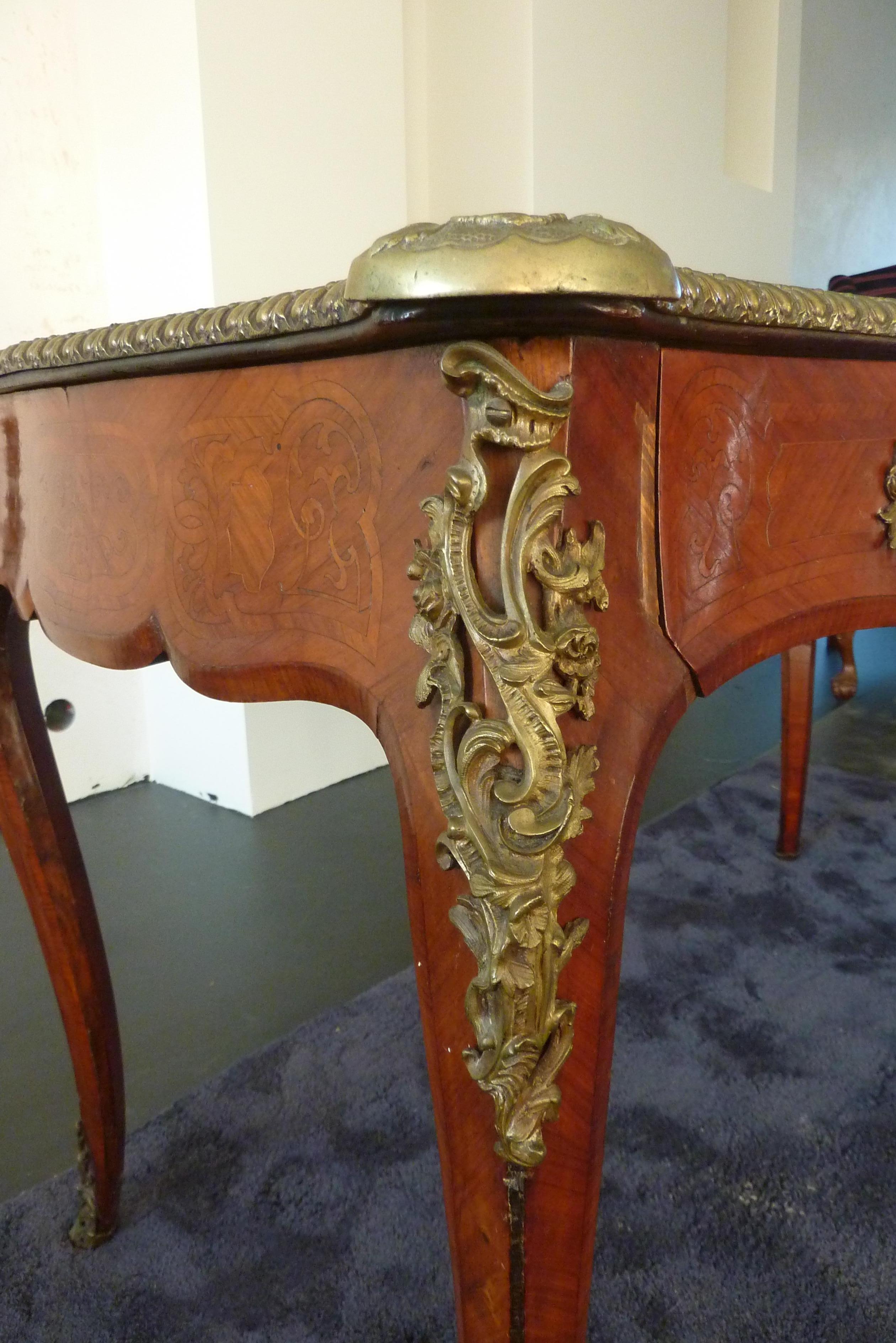 19th Century Rococo Louis XV Style Mahogany Flat Desk by James Winter and Sons For Sale 2
