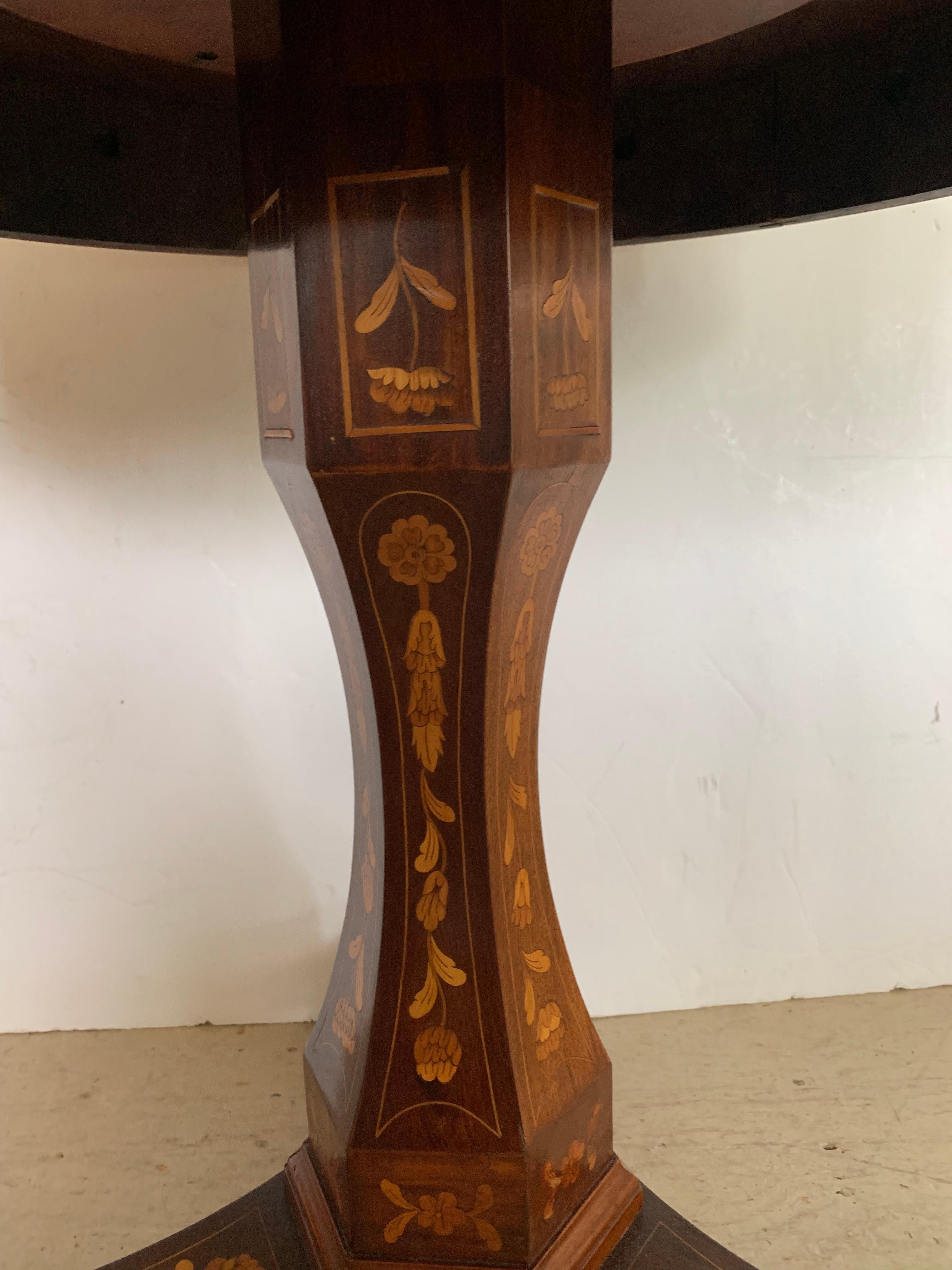 19th Century Rococo Marquetry Round Pedestal Table 4