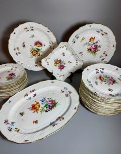 Service de table rococo Meissen Allemagne du 19ème siècle 28 pièces
