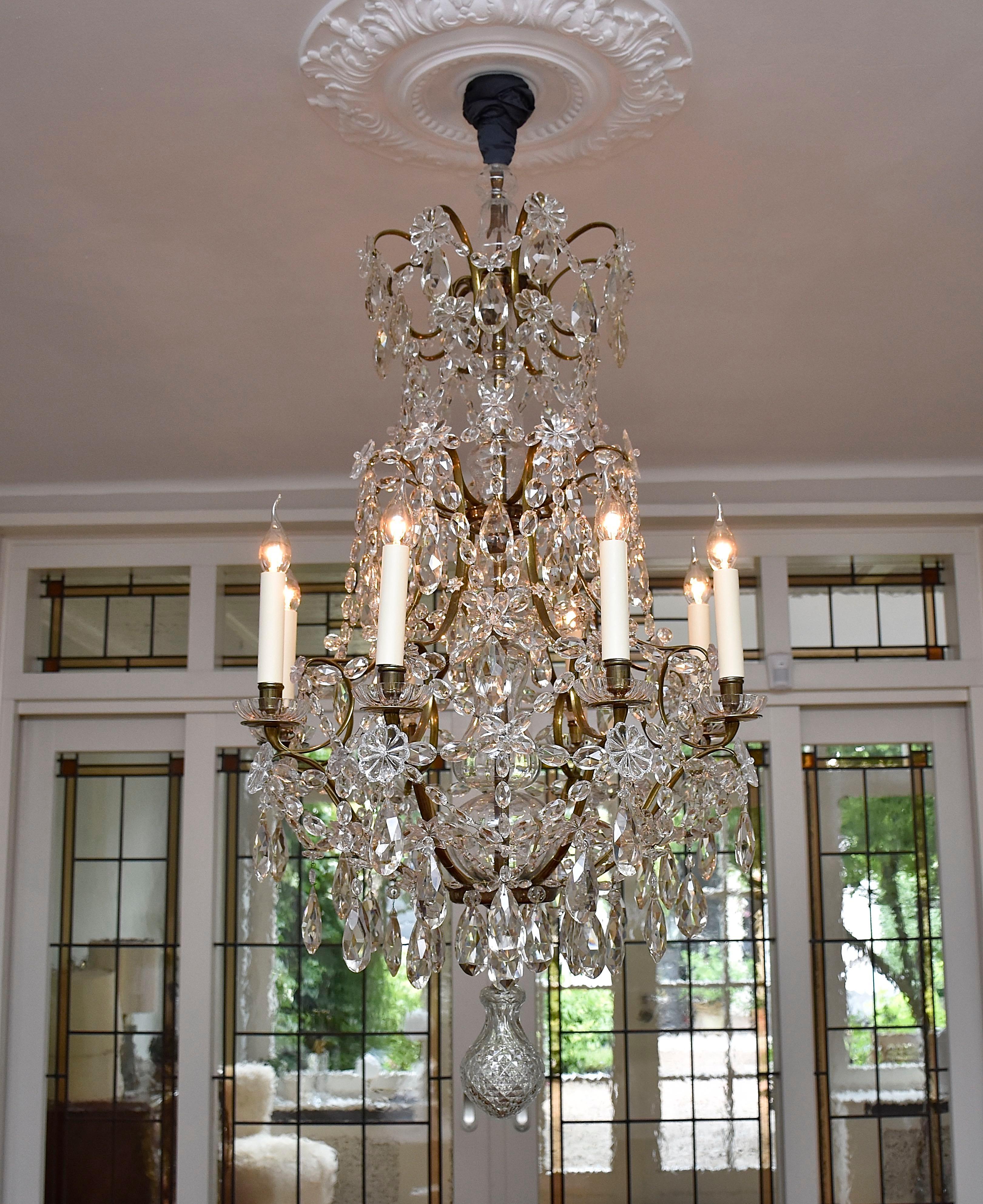 Lampadario in ottone e cristallo in stile rococò del XIX secolo in vendita 4