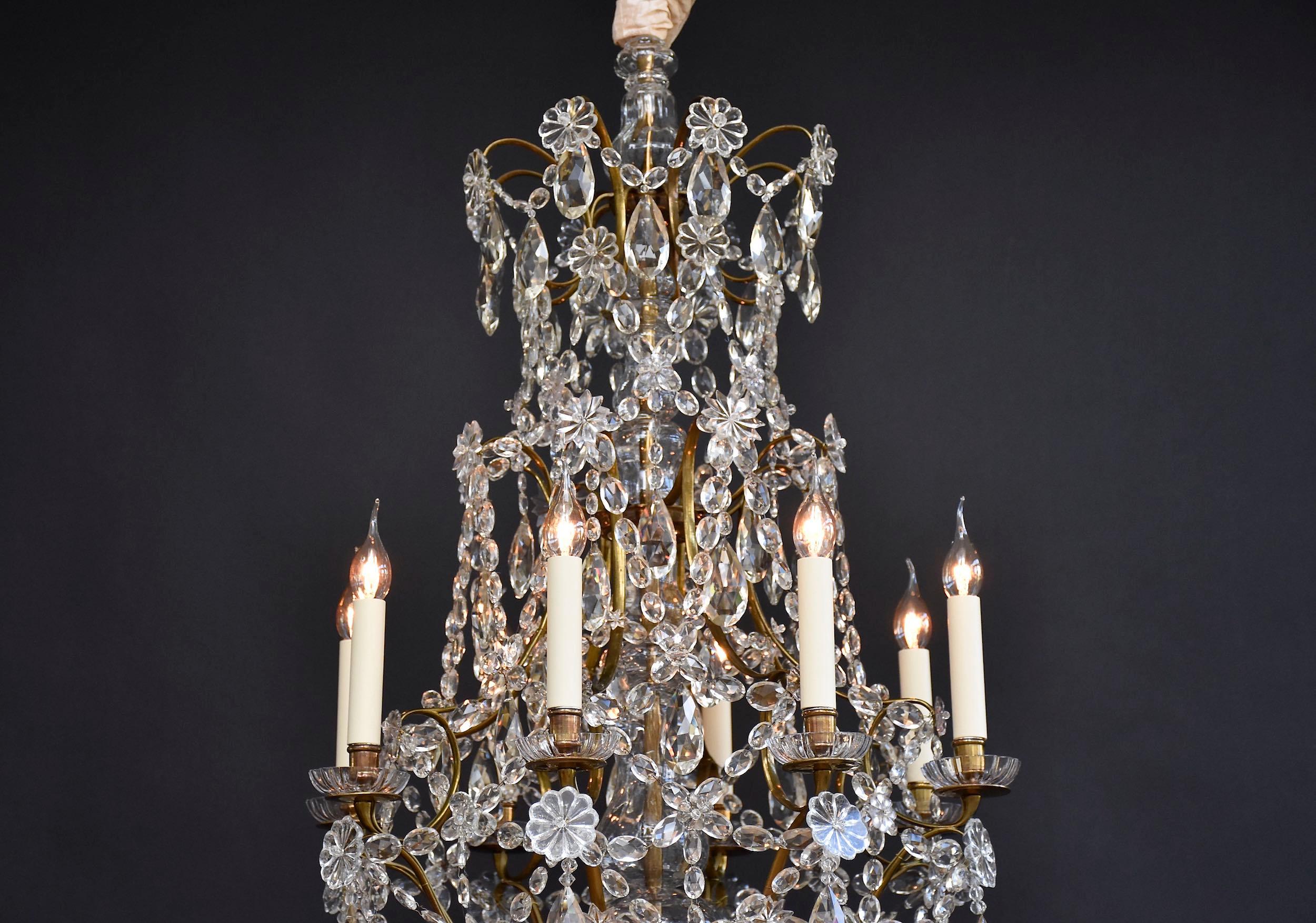 Rococò Lampadario in ottone e cristallo in stile rococò del XIX secolo in vendita