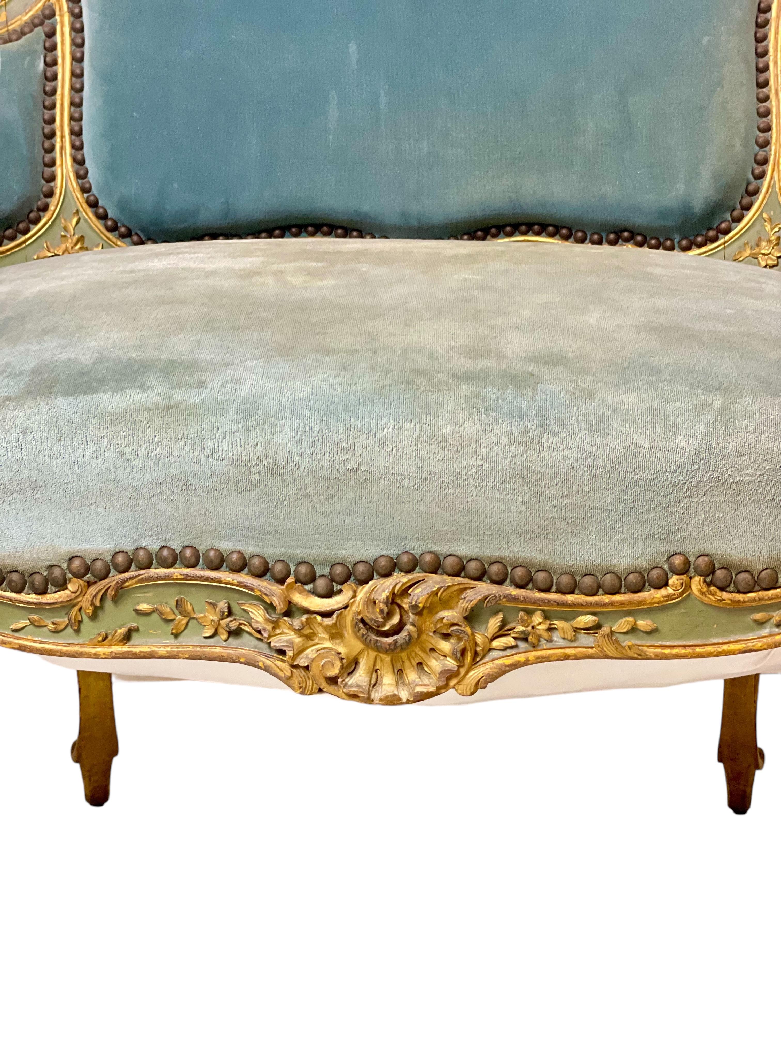 19th Century Rococo Style Wide Marquise Chair For Sale 2