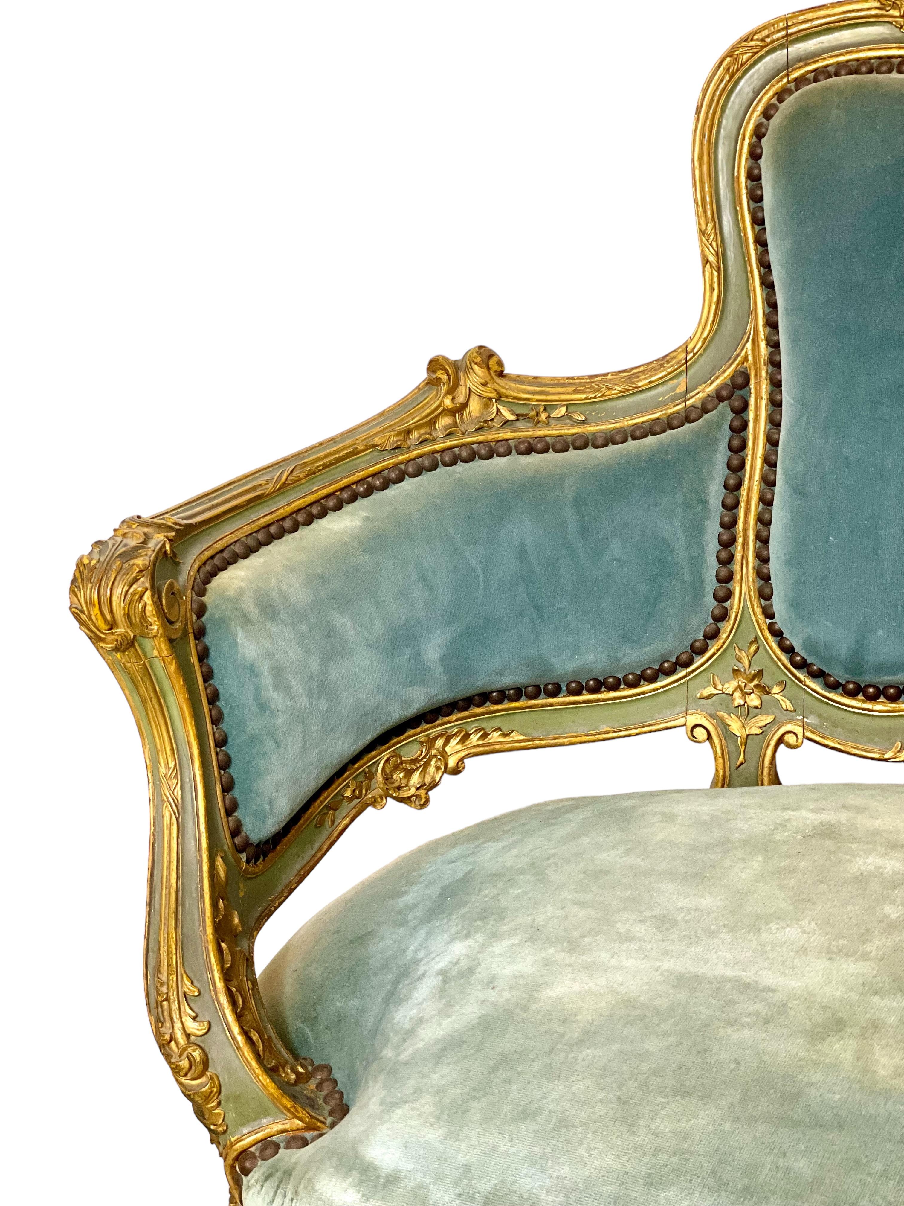 19th Century Rococo Style Wide Marquise Chair For Sale 3