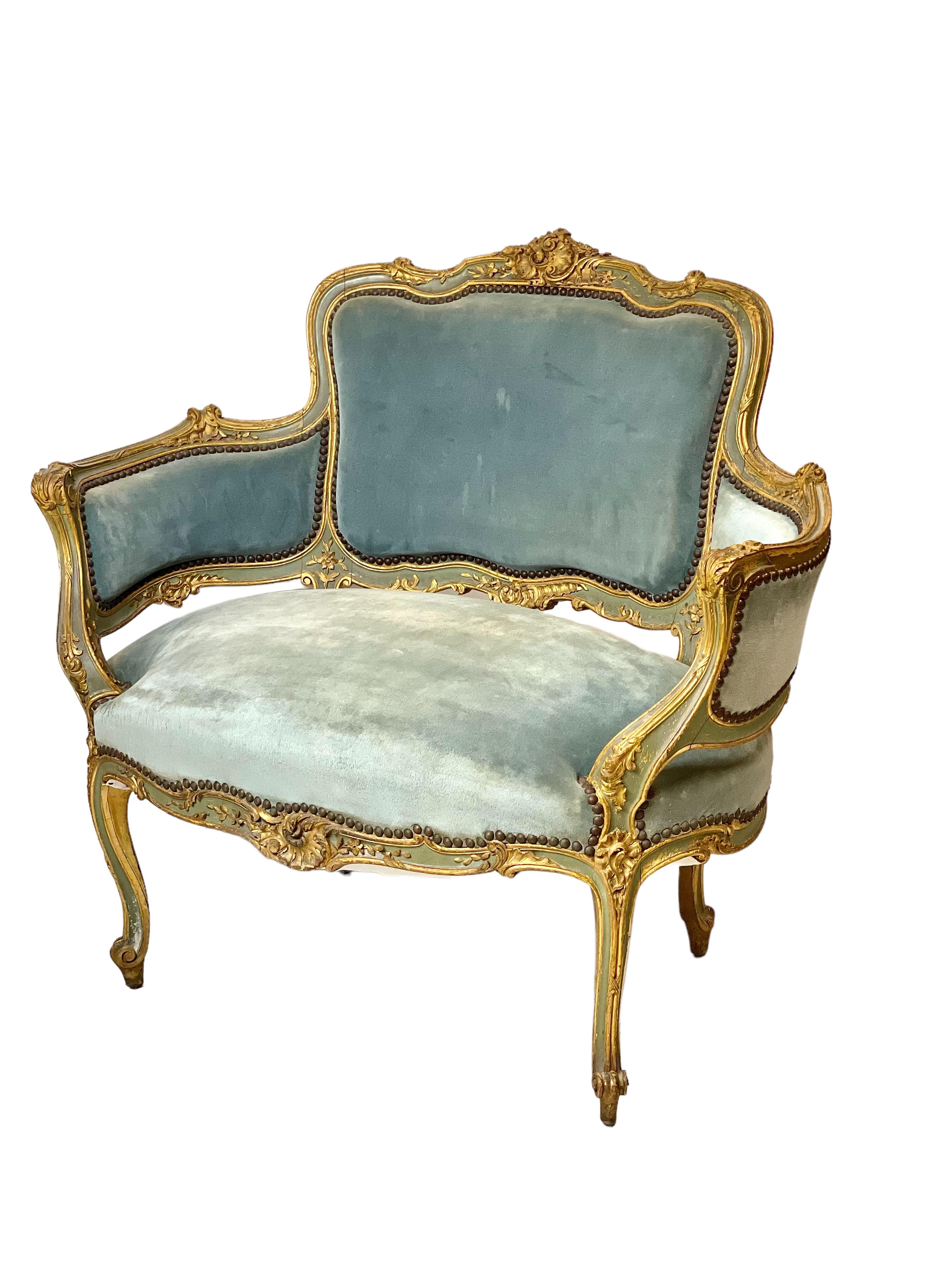 19th Century Rococo Style Wide Marquise Chair For Sale 4