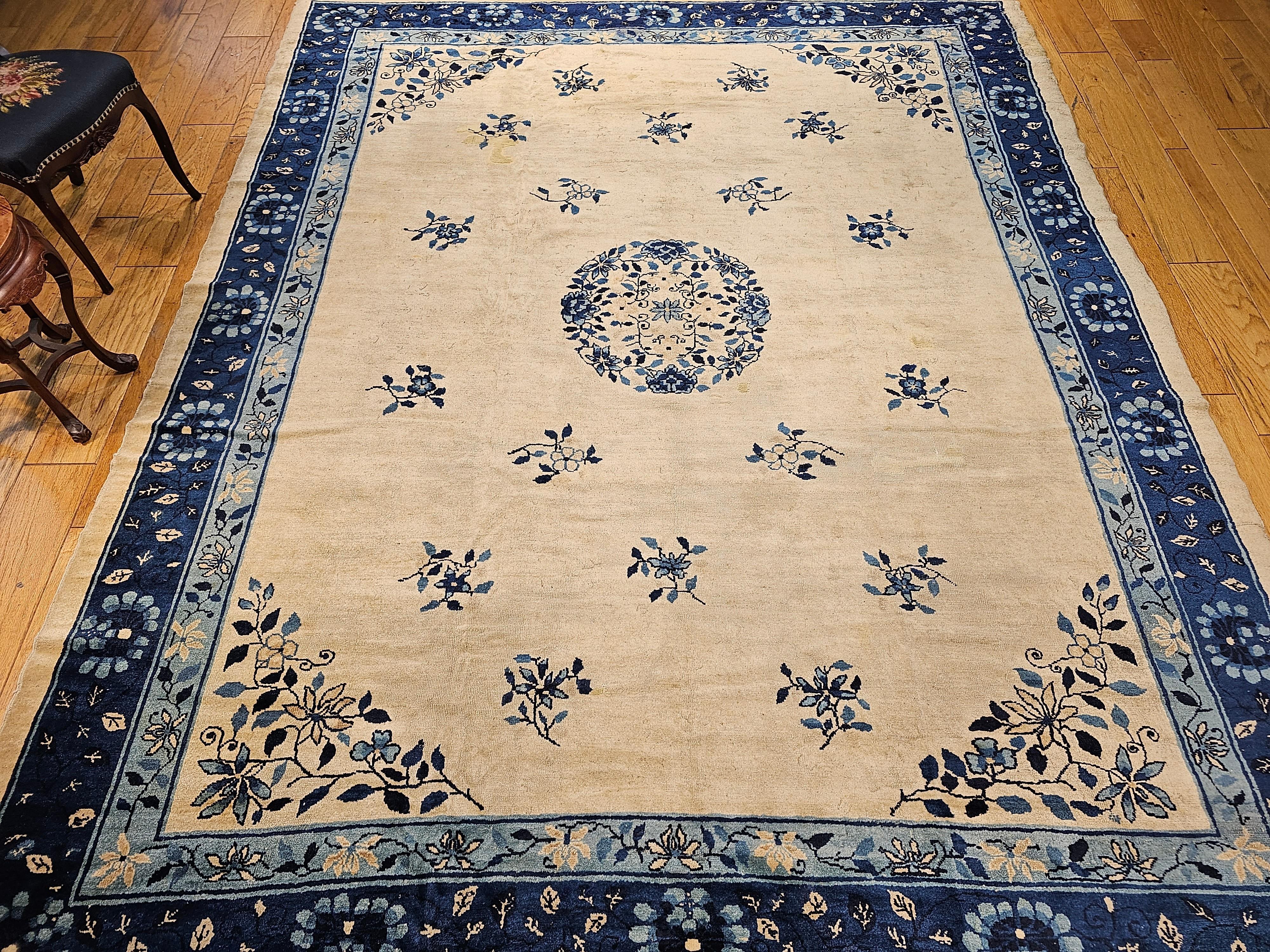 19th Century Room Size Chinese Peking Rug in Ivory, Navy, Baby Blue For Sale 11