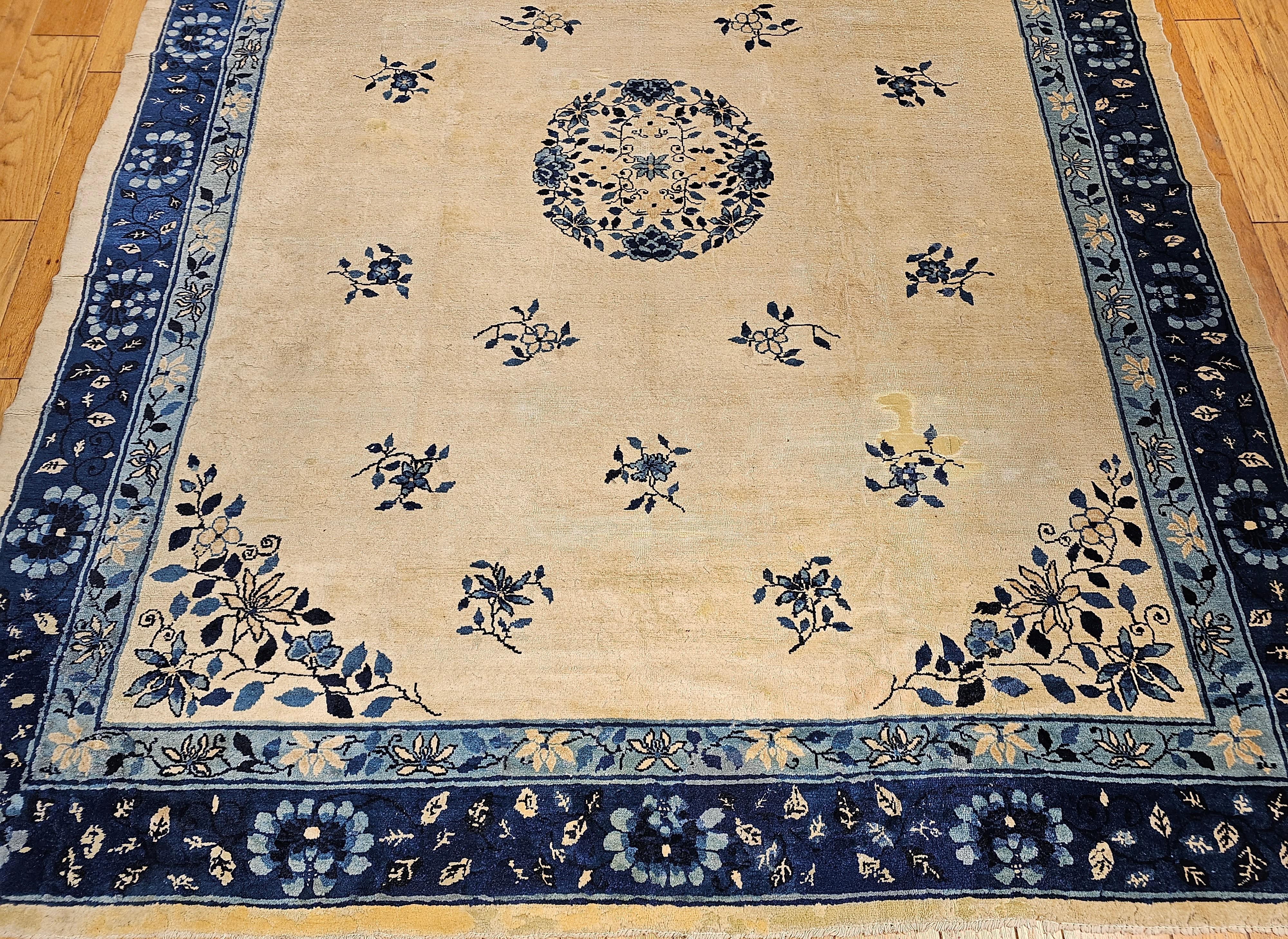 Vegetable Dyed 19th Century Room Size Chinese Peking Rug in Ivory, Navy, Baby Blue For Sale