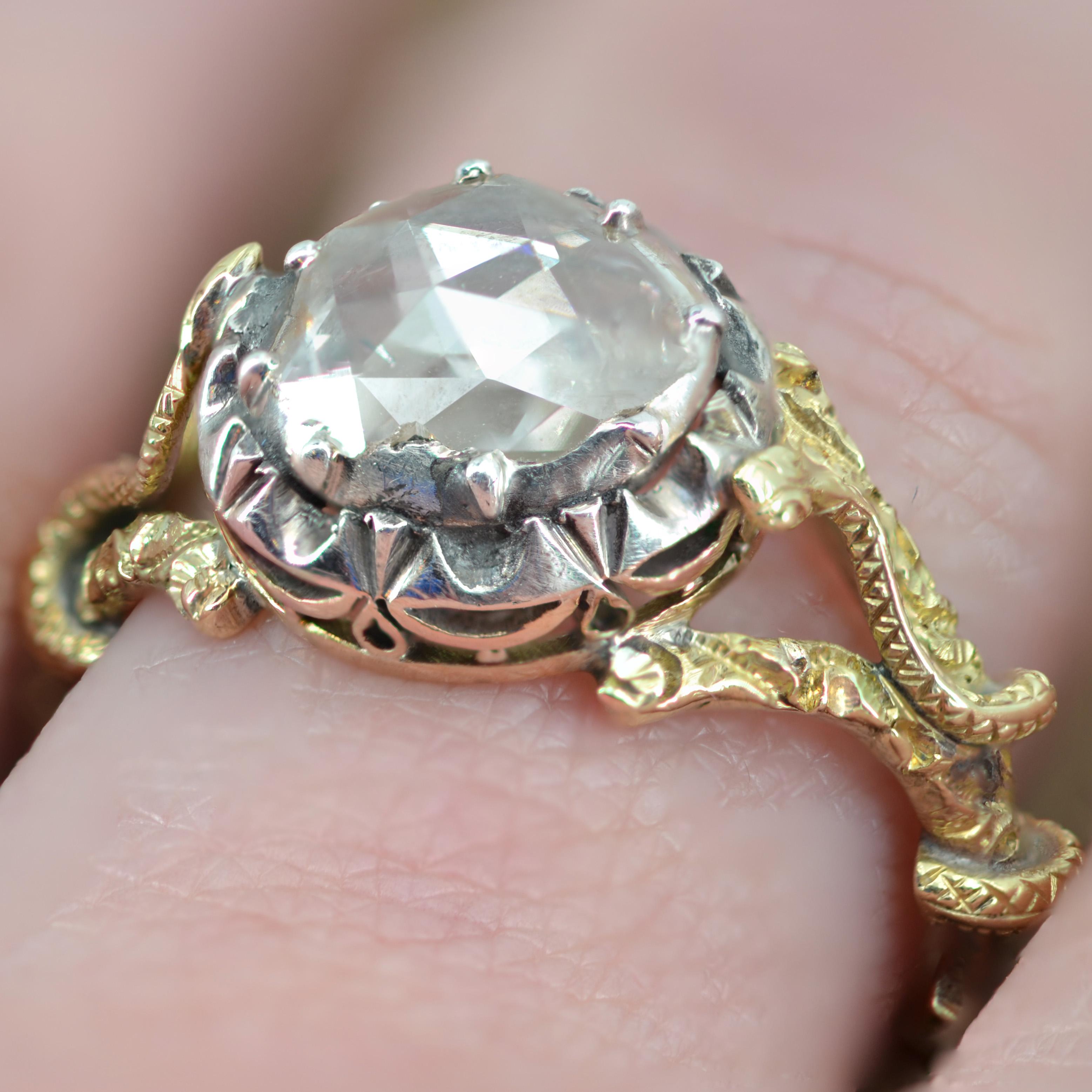 Bague solitaire en or jaune 18 carats avec diamants taille rose du XIXe sicle en vente 4